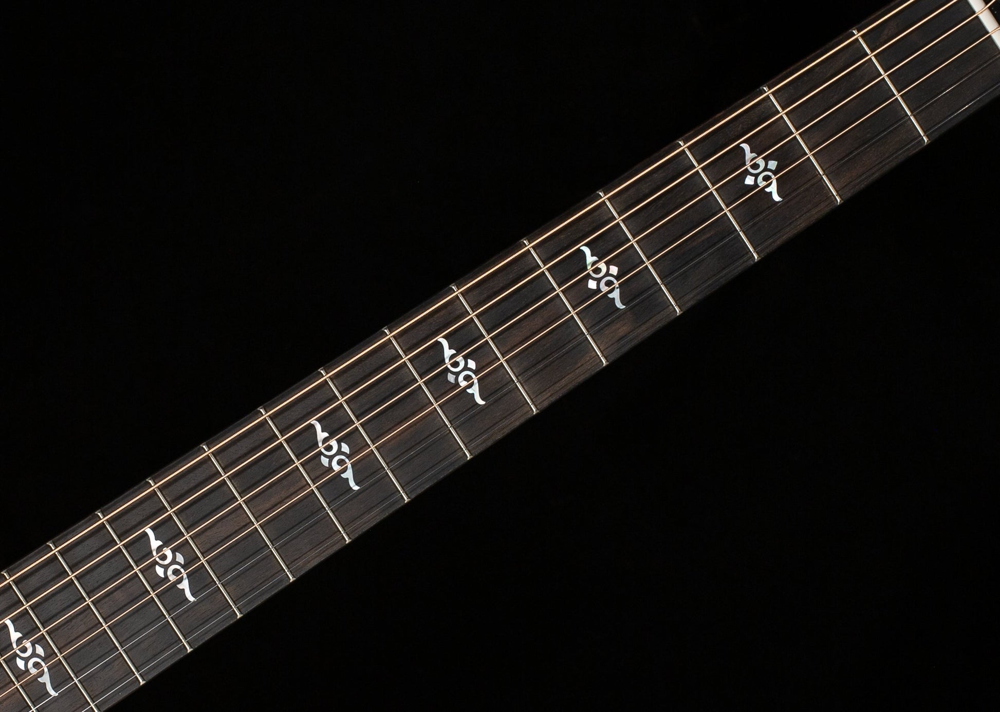 Taylor Gold Label 814e Honduran Rosewood/Torreified Sitka (045)