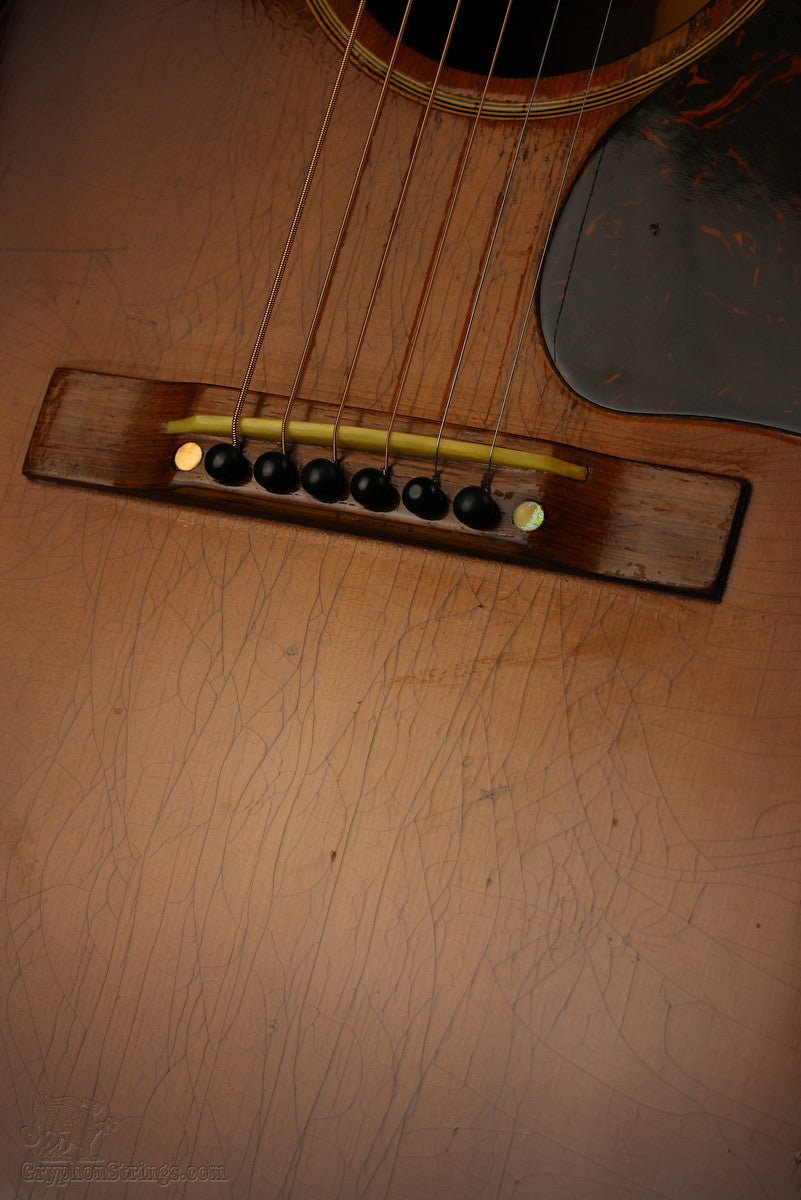 1945 Gibson J-45 Banner Logo Acoustic Guitar used