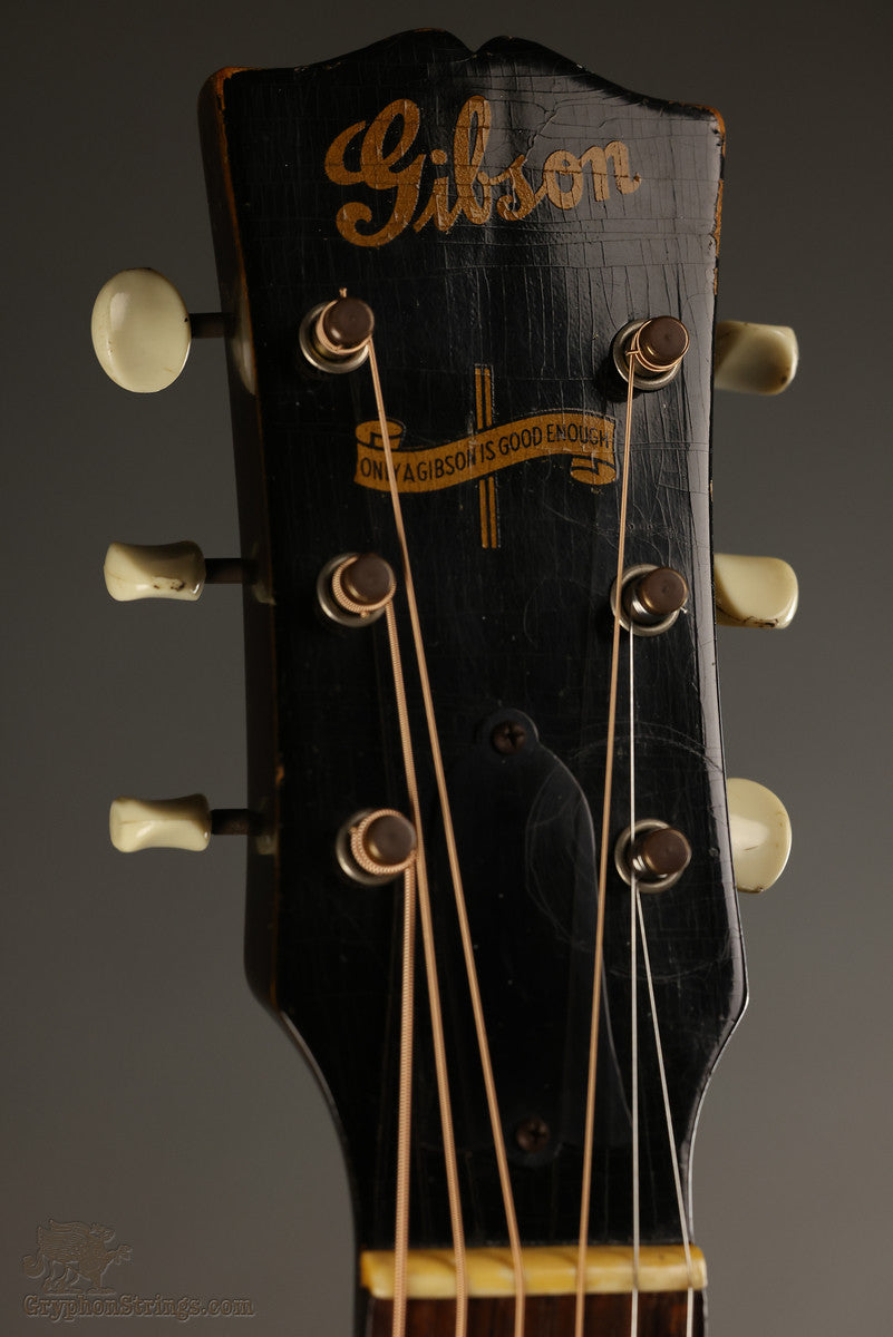 1945 Gibson J-45 Banner Logo Acoustic Guitar used