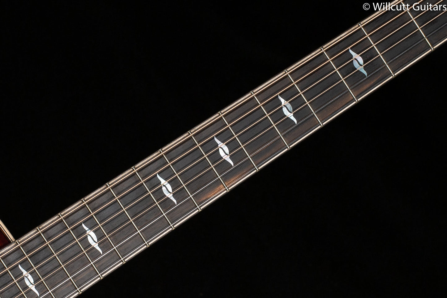 Taylor 812ce Grand Concert Tobacco Sunburst Top (016)