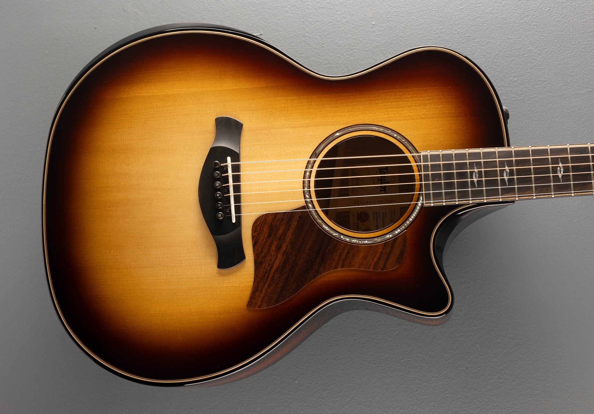 2025 Builder's Edition 814CE Honduran Rosewood/Adirondack Spruce