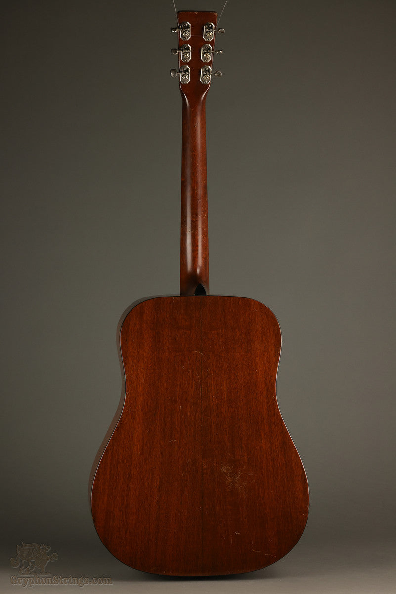 1947 Martin D-18 Acoustic Guitar - Used