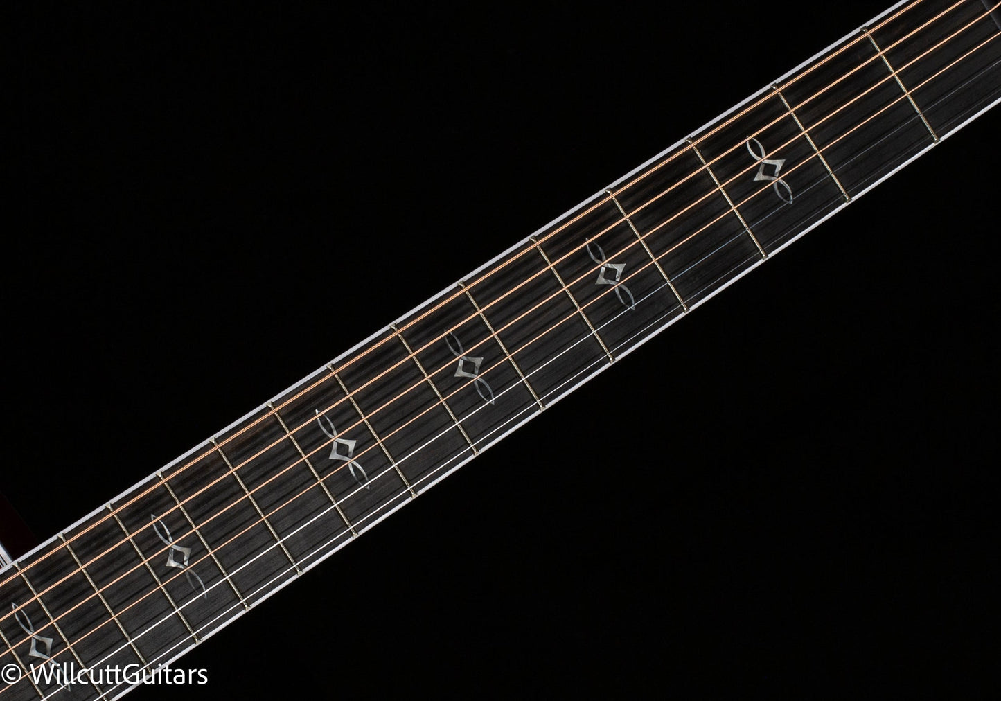 Taylor 614ce Special Edition Trans Red (071)