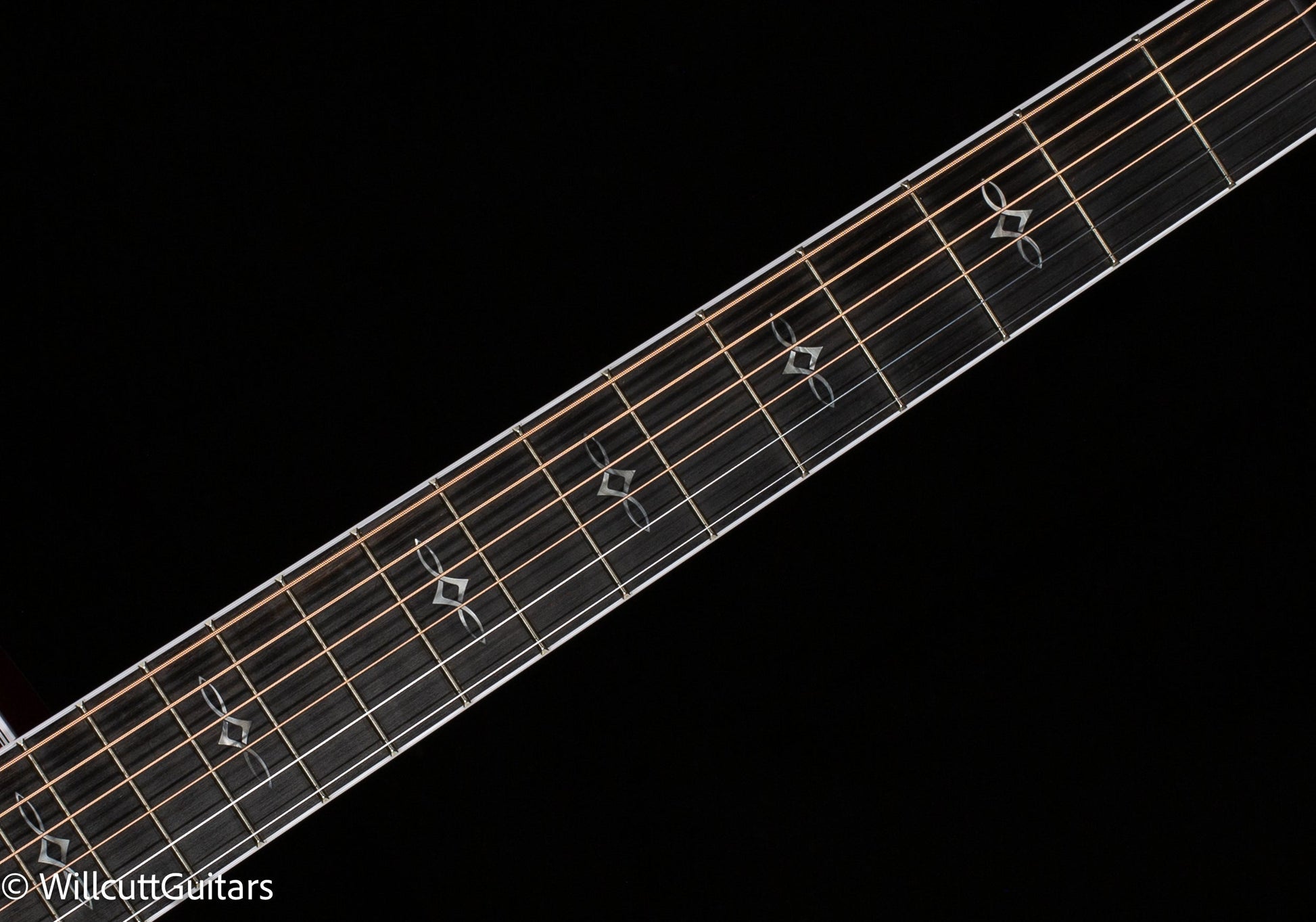 Taylor 614ce Special Edition Trans Red (071)