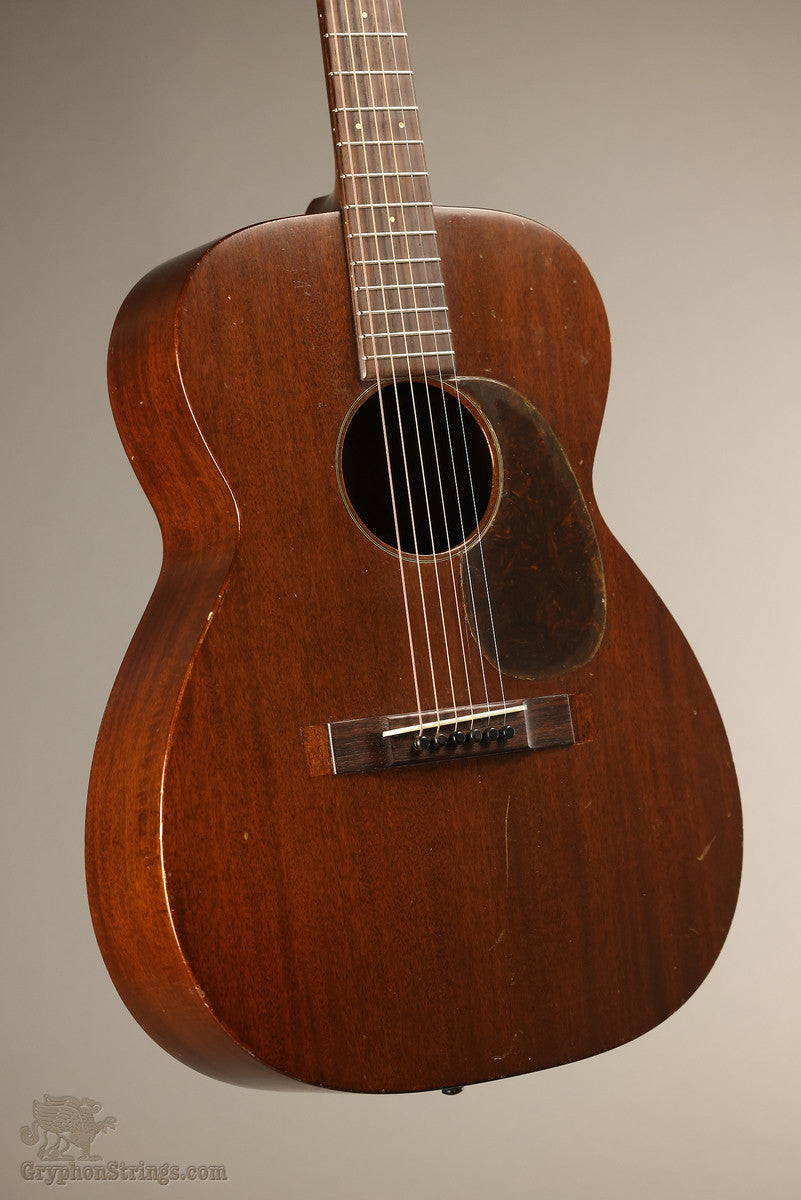 1945 Martin 00-17 Acoustic Guitar- Used