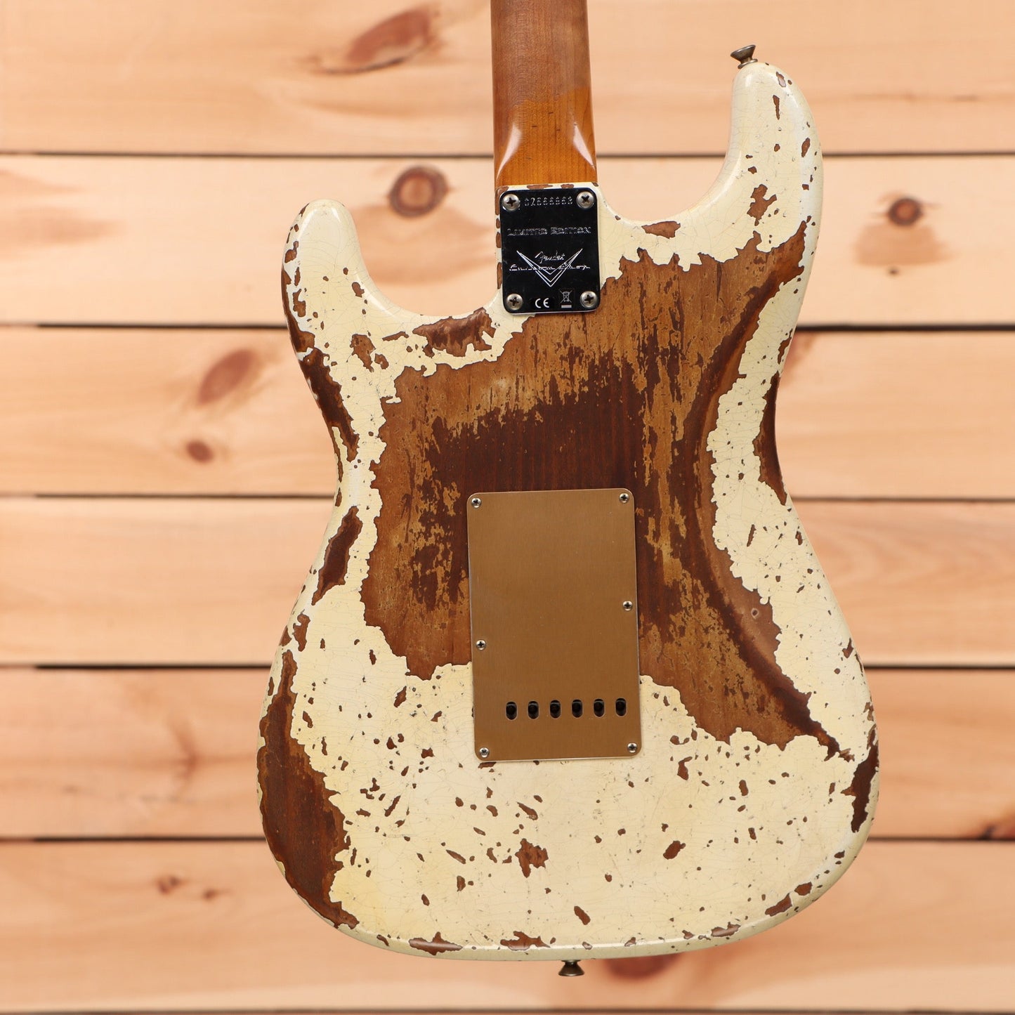 Fender Custom Shop Limited Roasted Bighead Stratocaster Super Heavy Relic - Aged Olympic White with Gold Anodized Pickguard