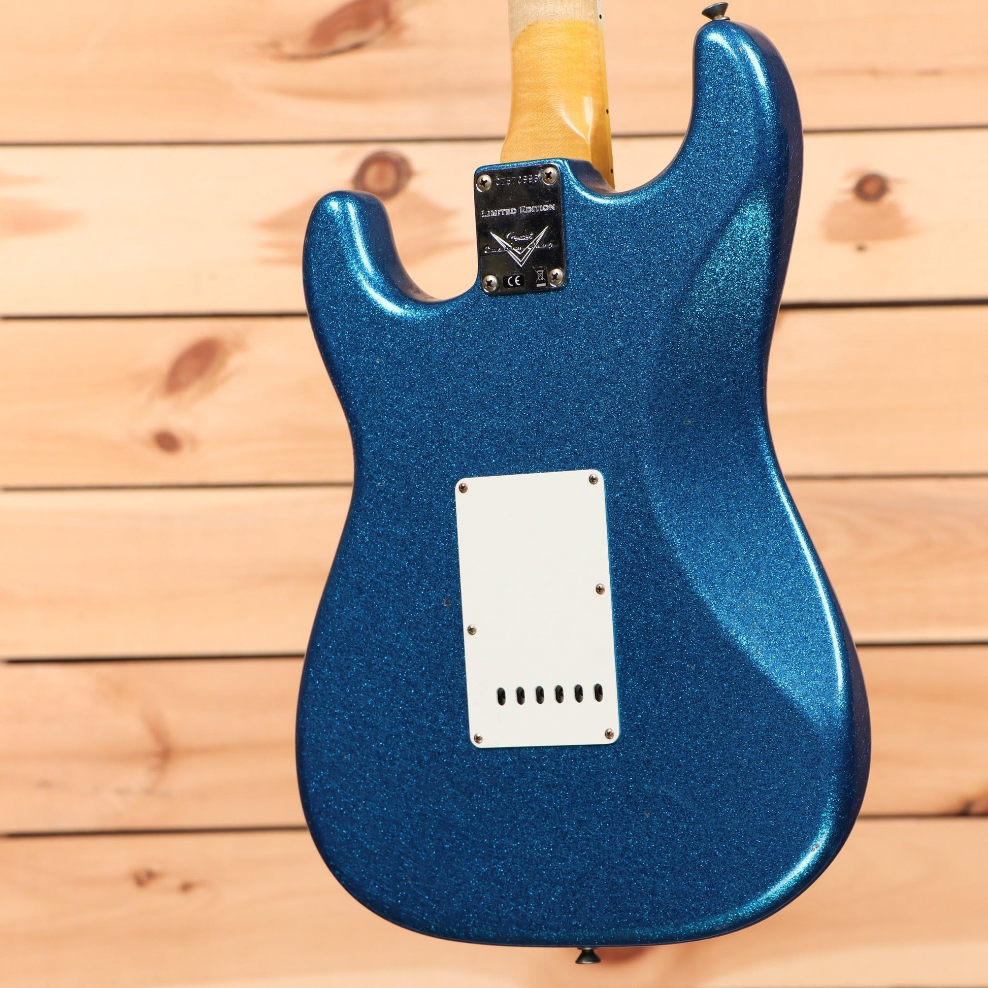 Fender Custom Shop Limited 1965 Stratocaster Journeyman Relic - Aged Blue Sparkle