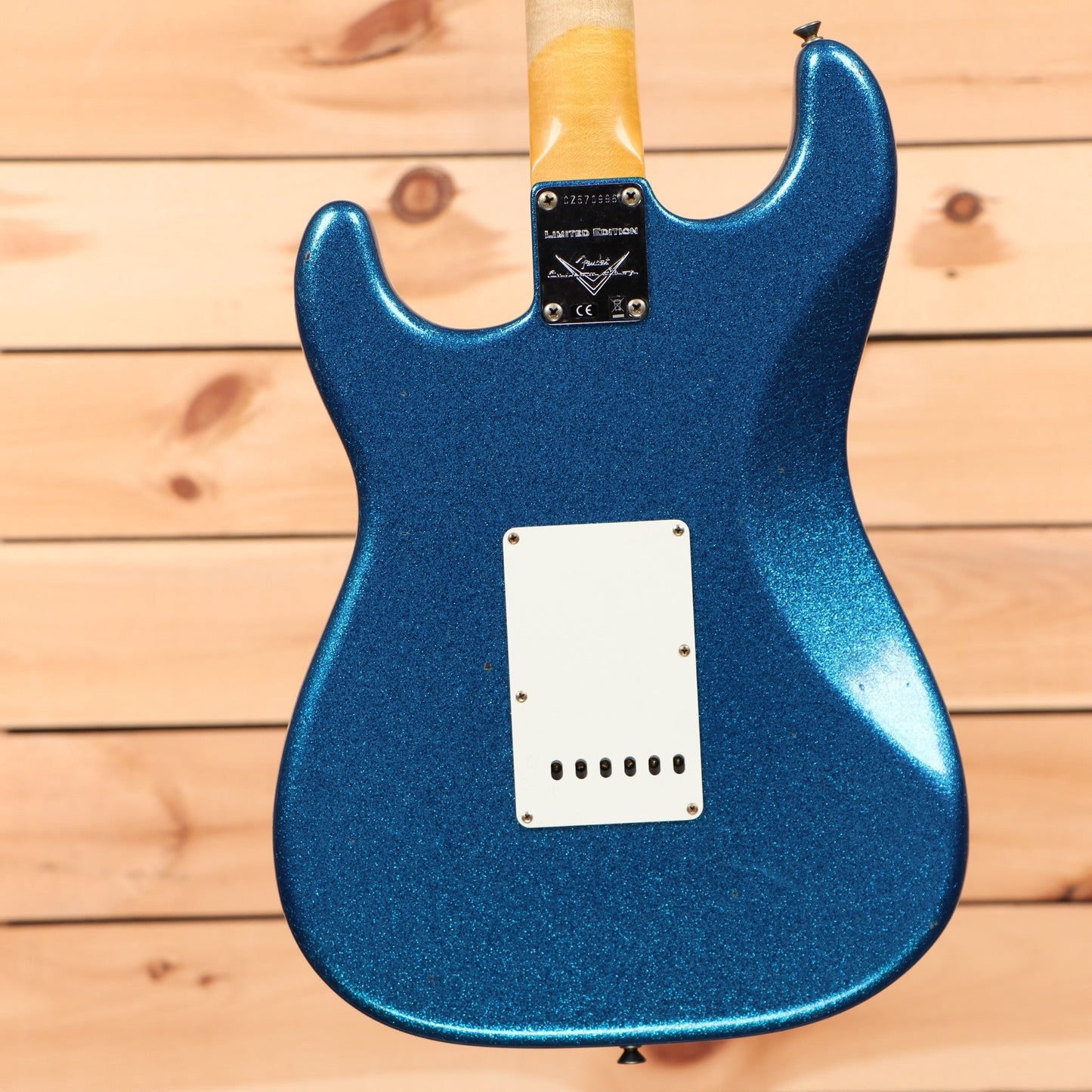 Fender Custom Shop Limited 1965 Stratocaster Journeyman Relic - Aged Blue Sparkle