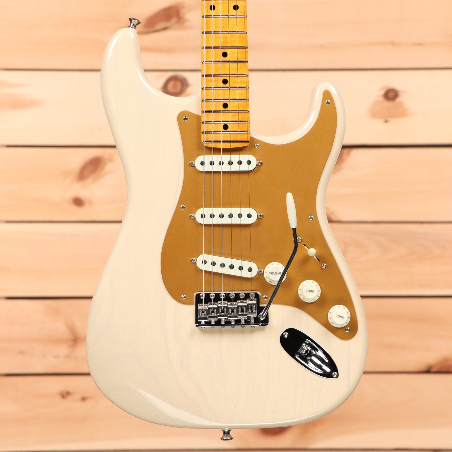 Fender Custom Shop Limited American Custom Stratocaster Deluxe Closet Classic - Vintage Blonde