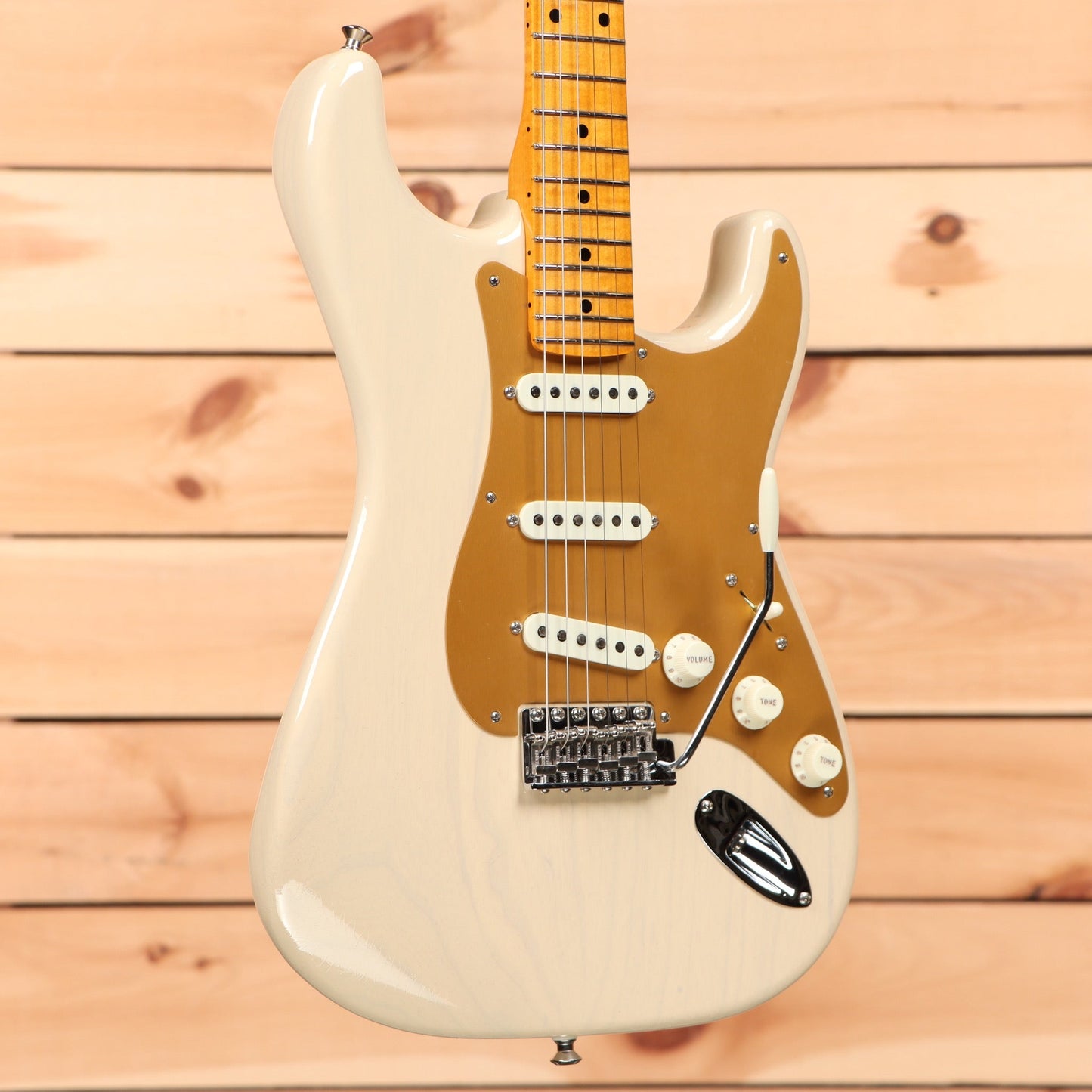 Fender Custom Shop Limited American Custom Stratocaster Deluxe Closet Classic - Vintage Blonde