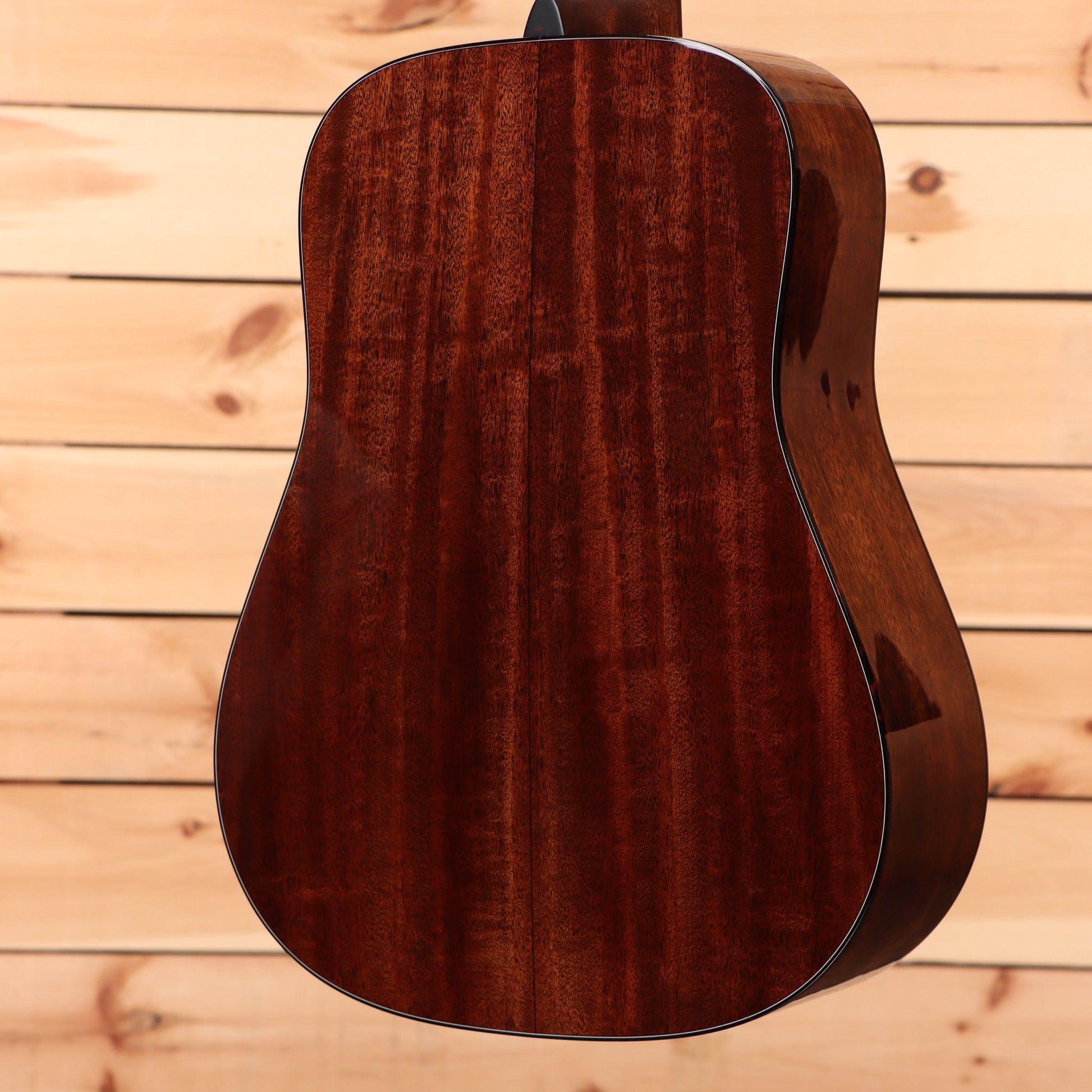 Martin D-19 190th Anniversary - Custom Ink