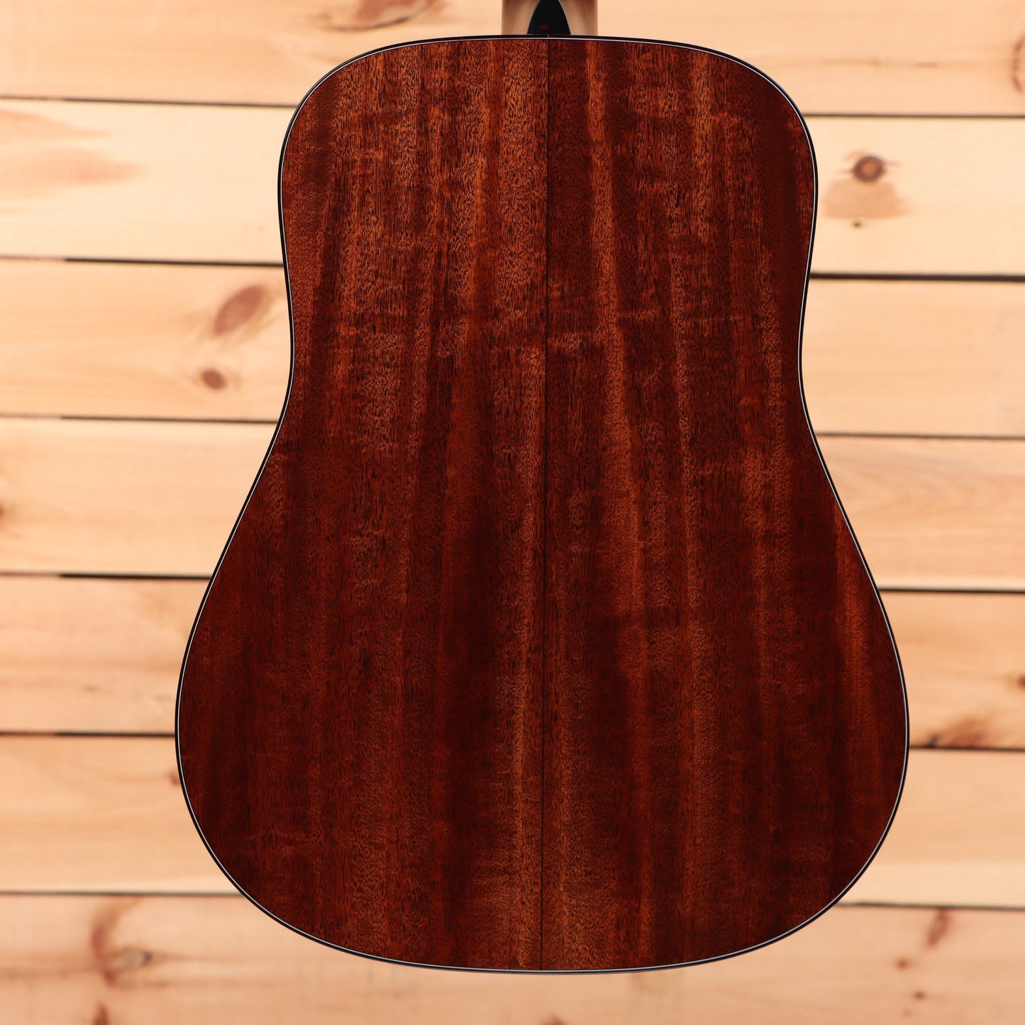 Martin D-19 190th Anniversary - Custom Ink