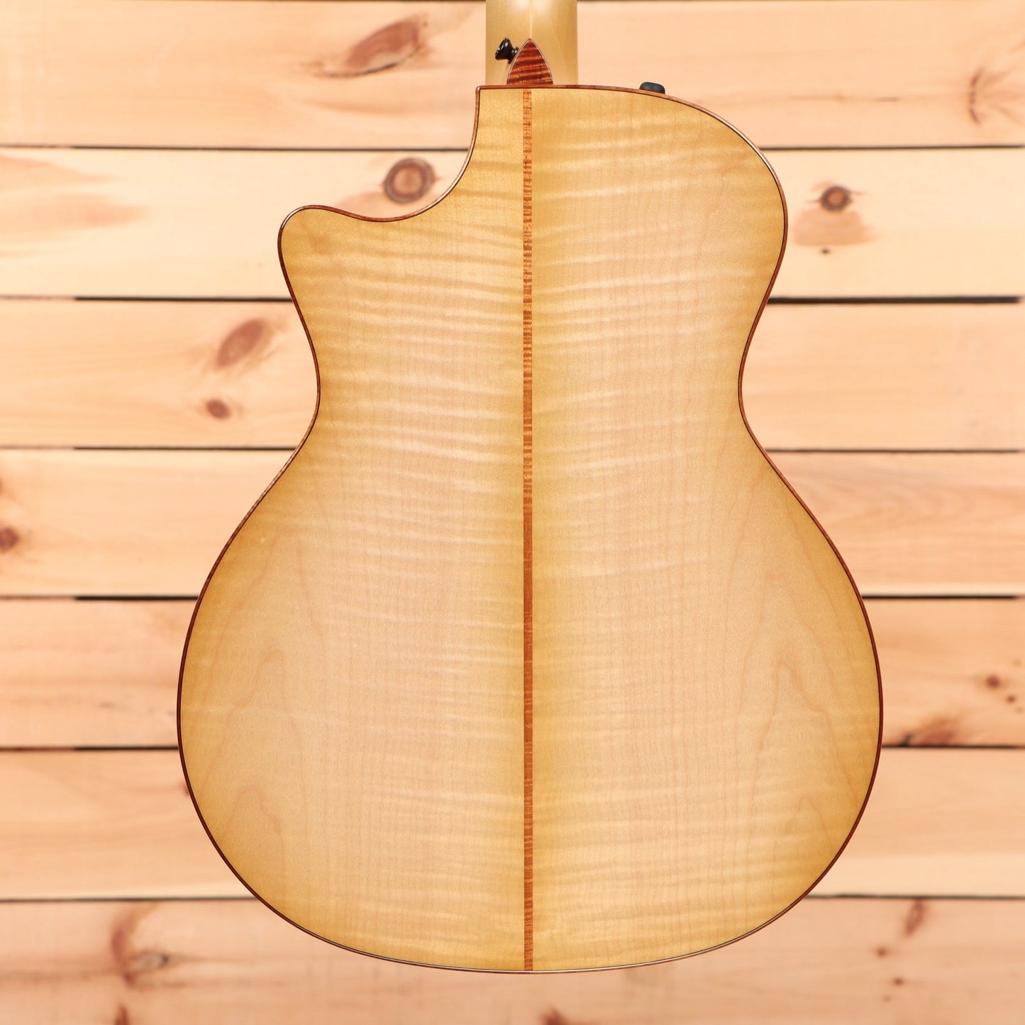 Taylor 2023 Custom Grand Auditorium - Antique Blond