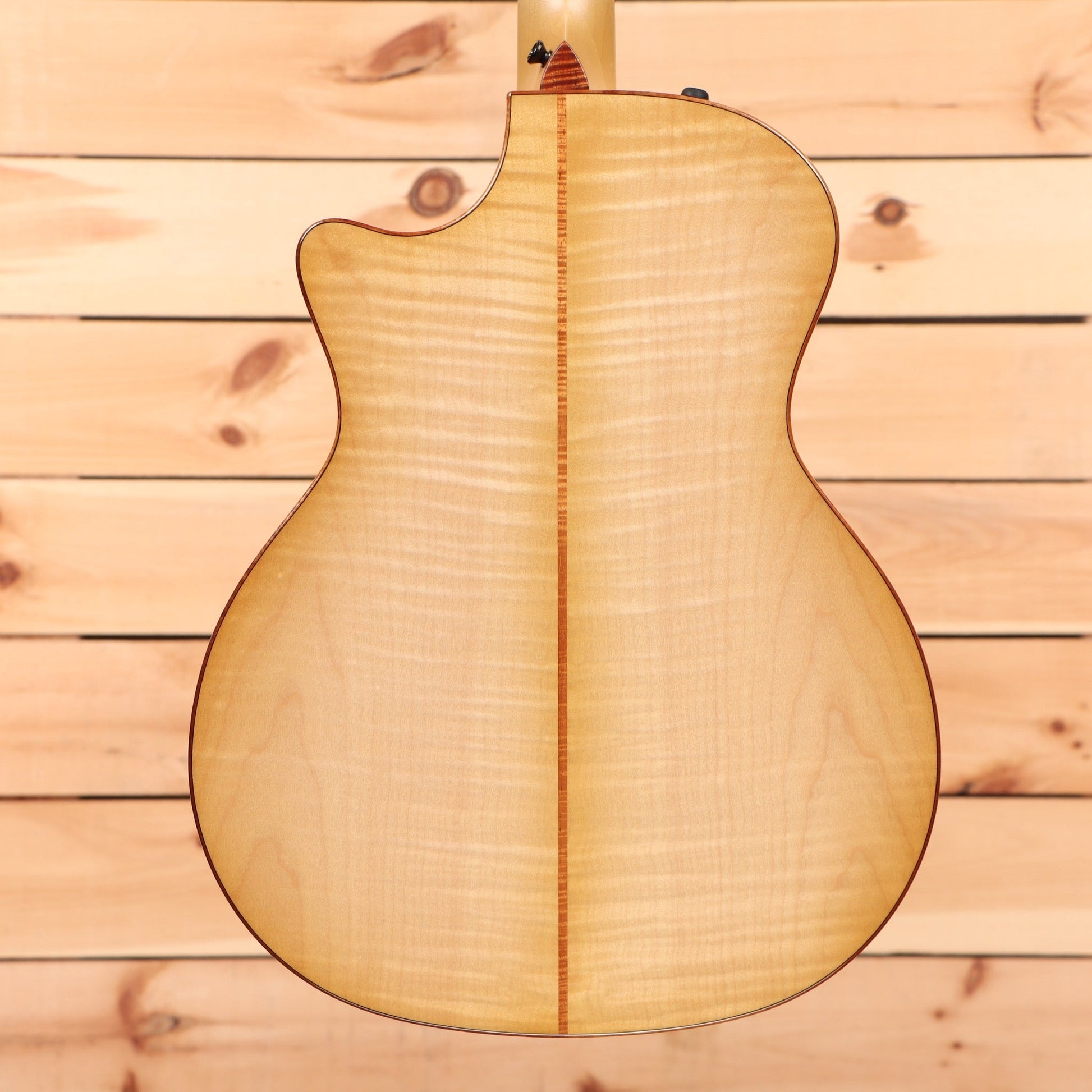 Taylor 2023 Custom Grand Auditorium - Antique Blond