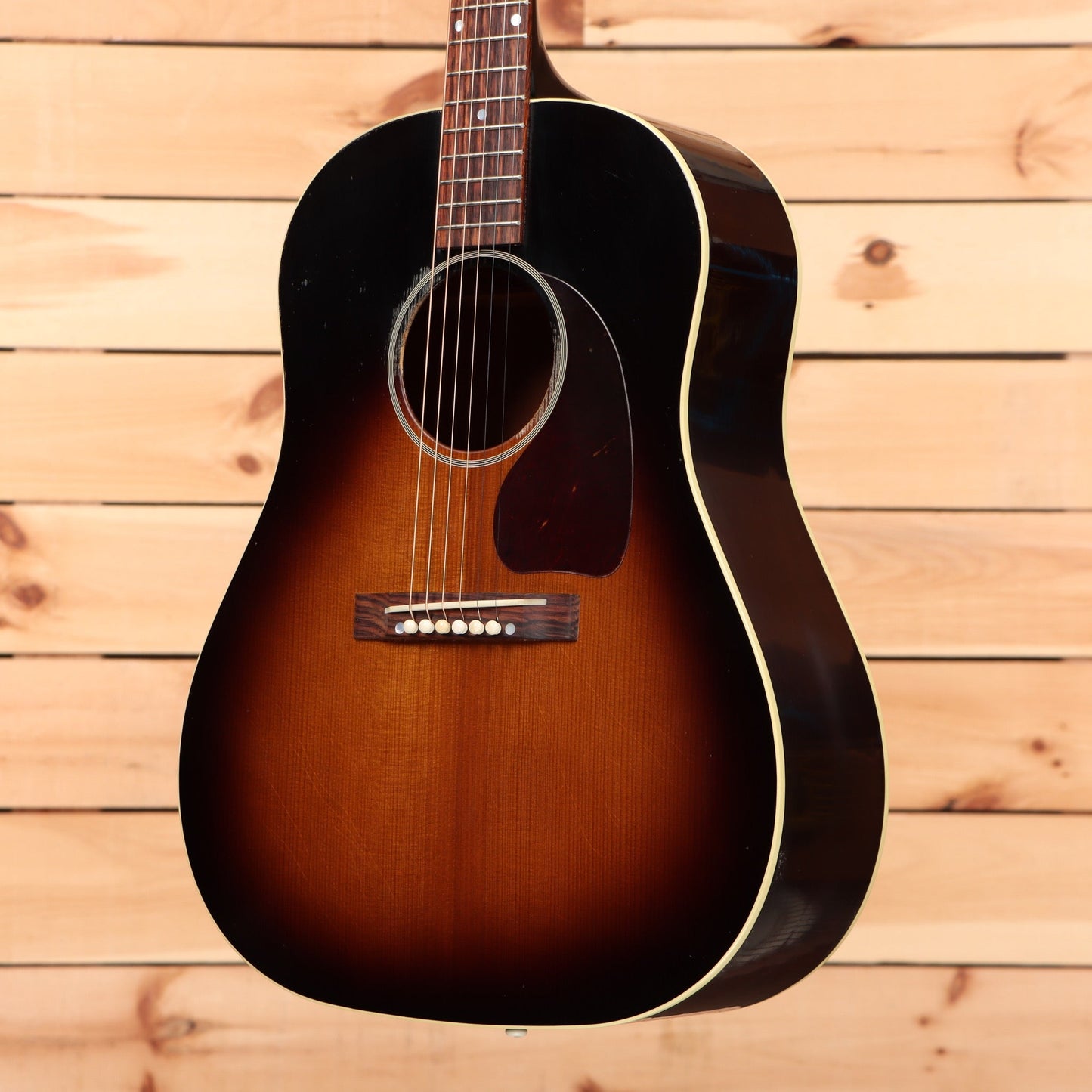 Gibson 1942 Banner J-45 Light Aged - Vintage Sunburst Light Aged