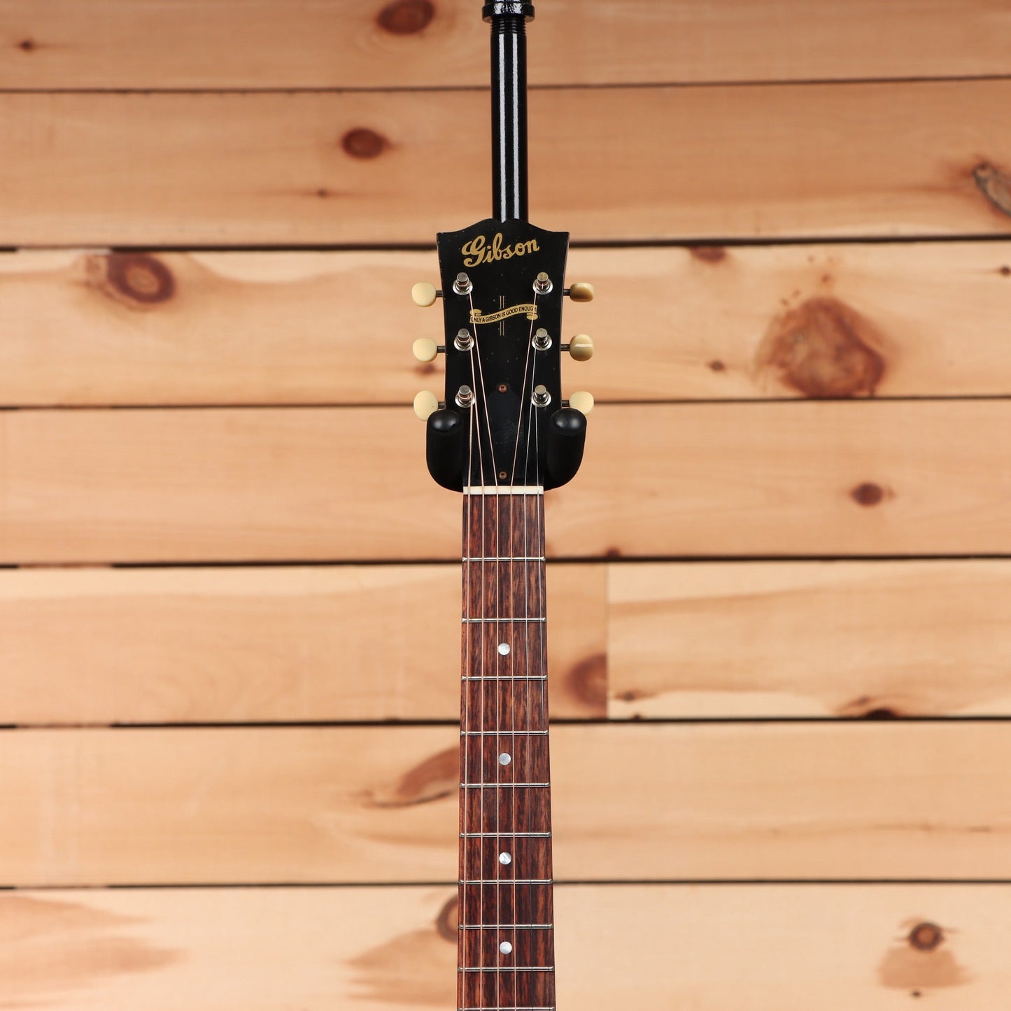 Gibson 1942 Banner J-45 Light Aged - Vintage Sunburst Light Aged