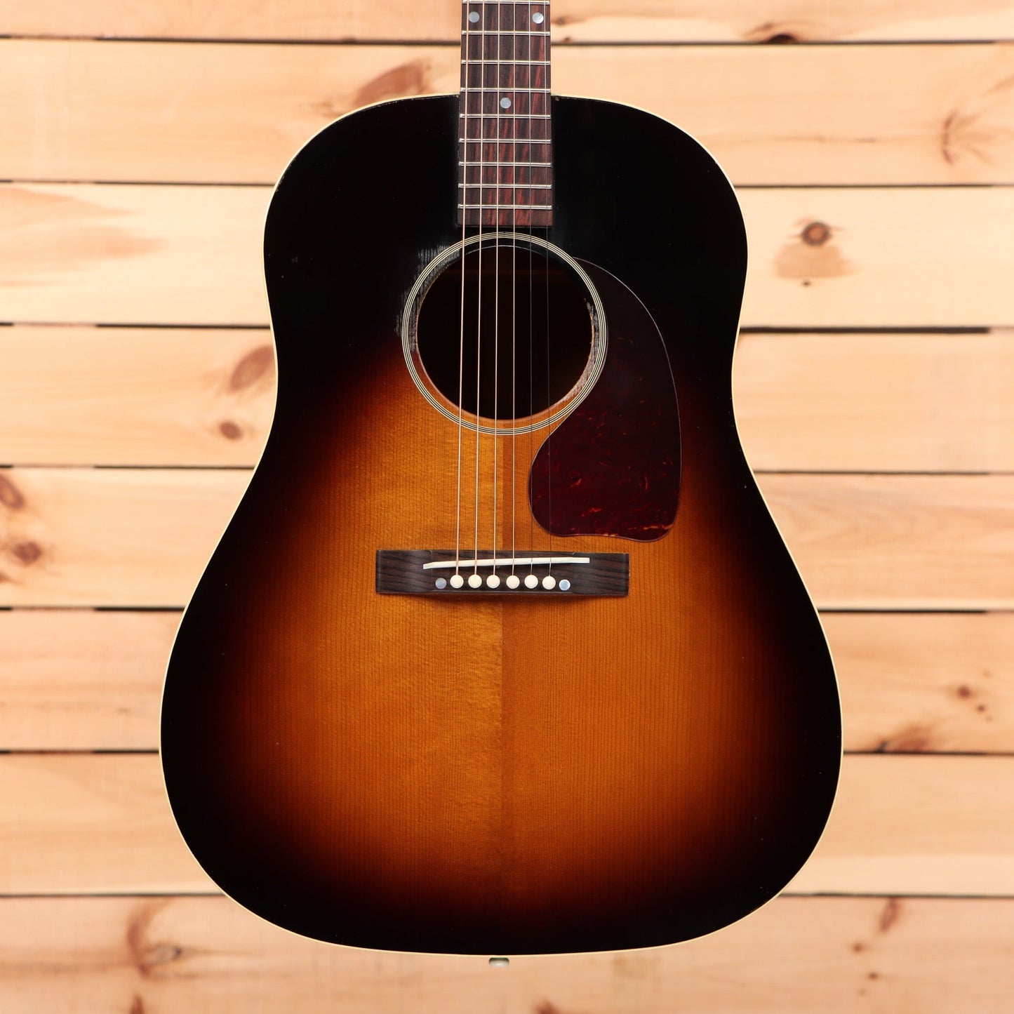 Gibson 1942 Banner J-45 Light Aged - Vintage Sunburst Light Aged