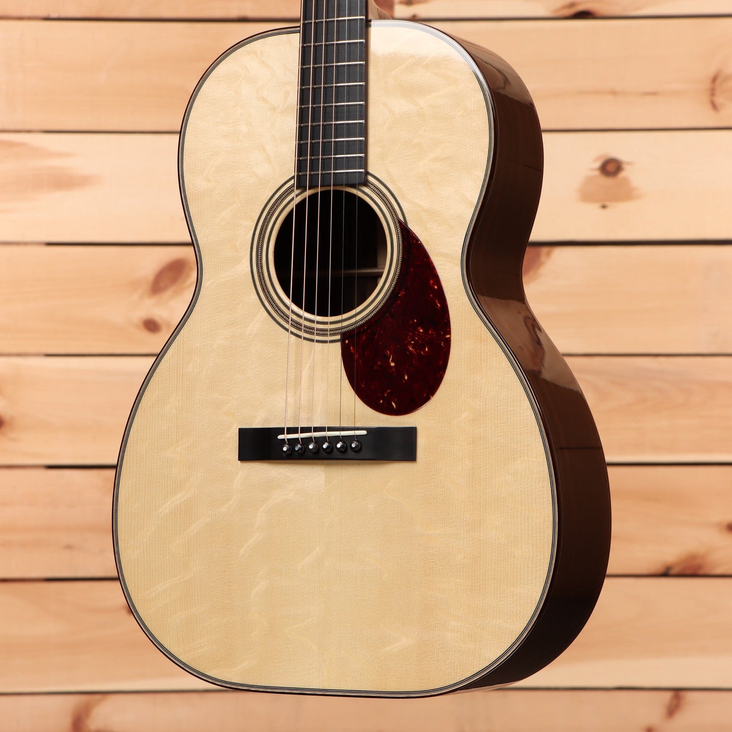 Huss and Dalton 000 Custom 12 Fret - Natural