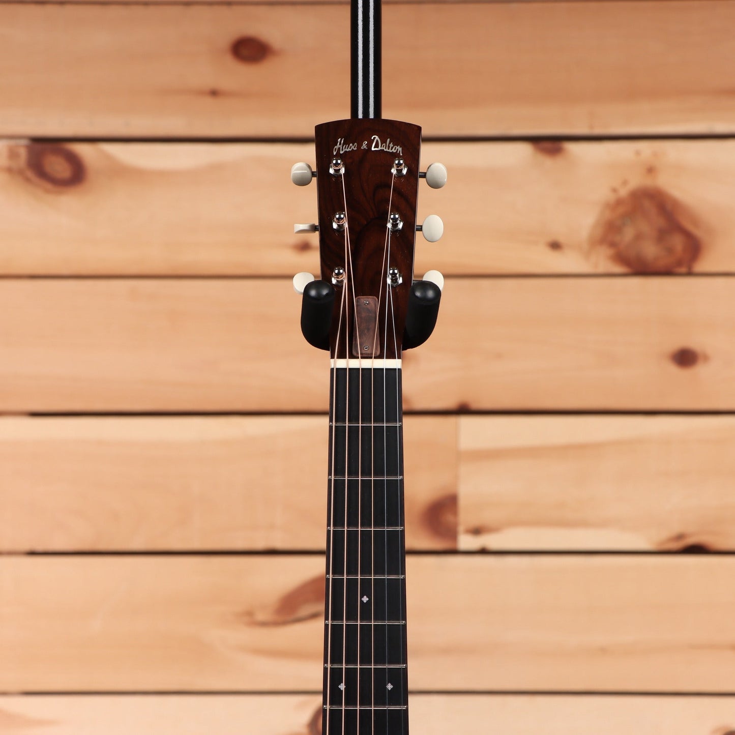 Huss and Dalton 000 Custom 12 Fret - Natural