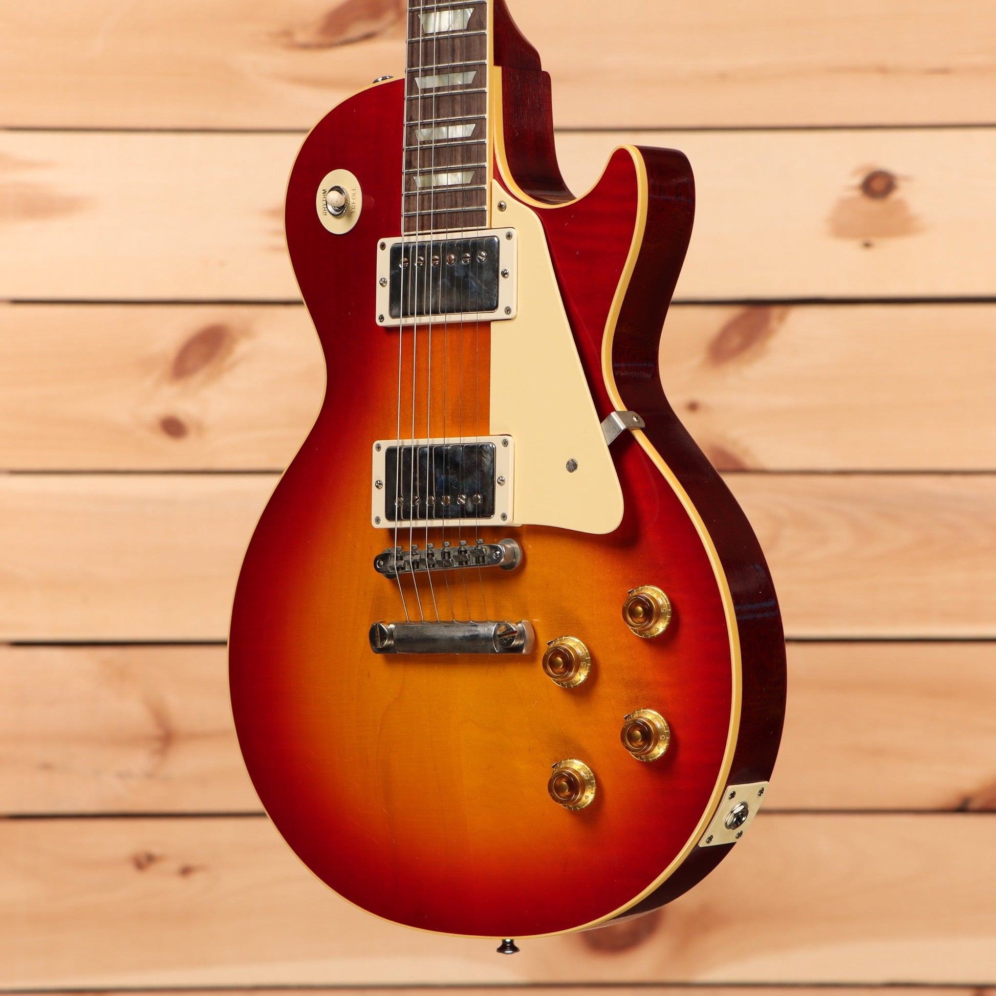 Gibson 1958 Les Paul Standard Reissue Ultra Light Aged - Washed Cherry Sunburst