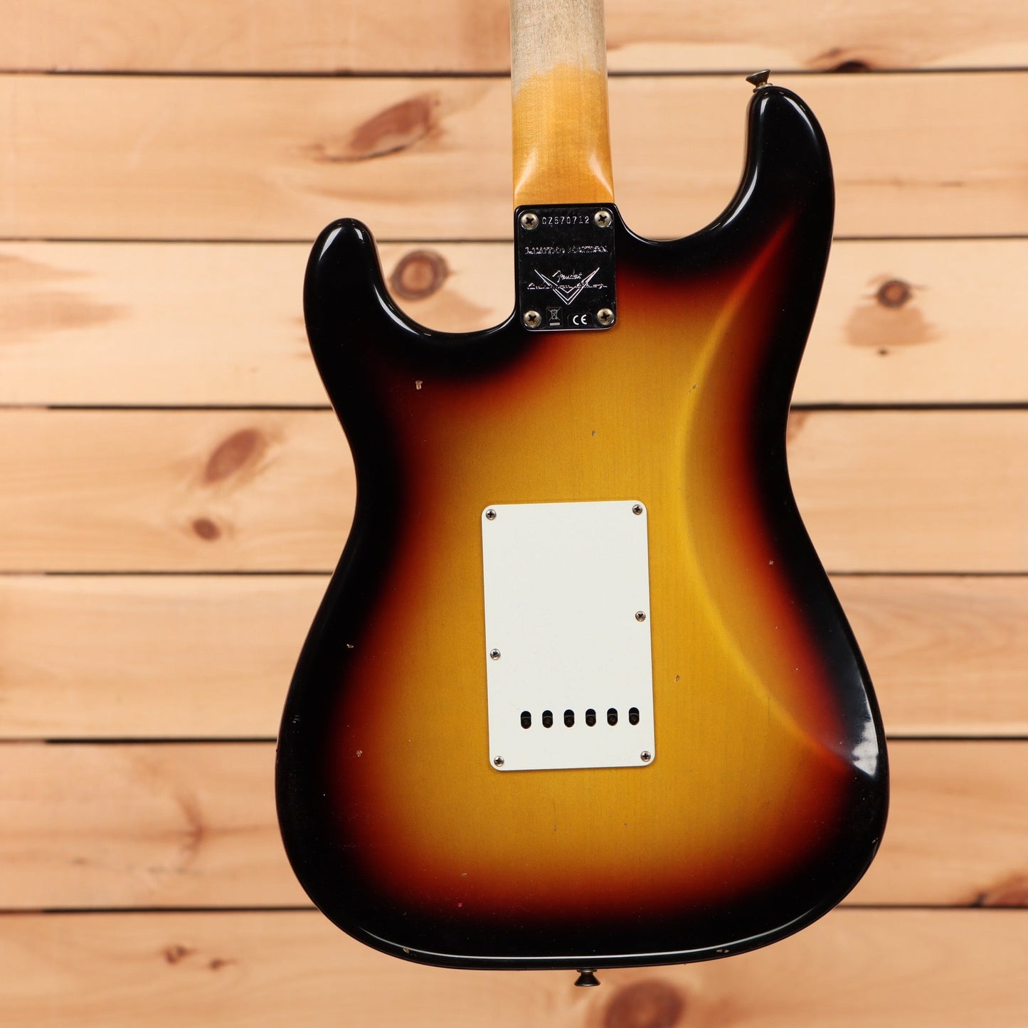 Fender Custom Shop Limited 1962/1963 Stratocaster Journeyman Relic - Faded/Aged 3 Color Sunburst