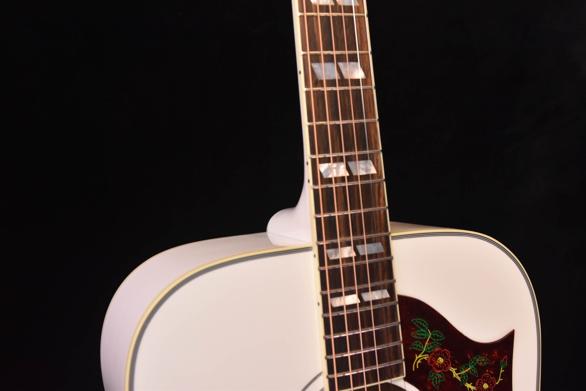 Gibson Custom Shop Dove Alpine White Gloss Acoustic/Electric Guitar