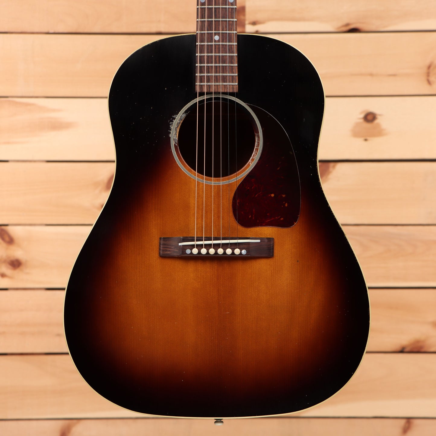 Gibson 1942 Banner J-45 Light Aged - Vintage Sunburst Light Aged