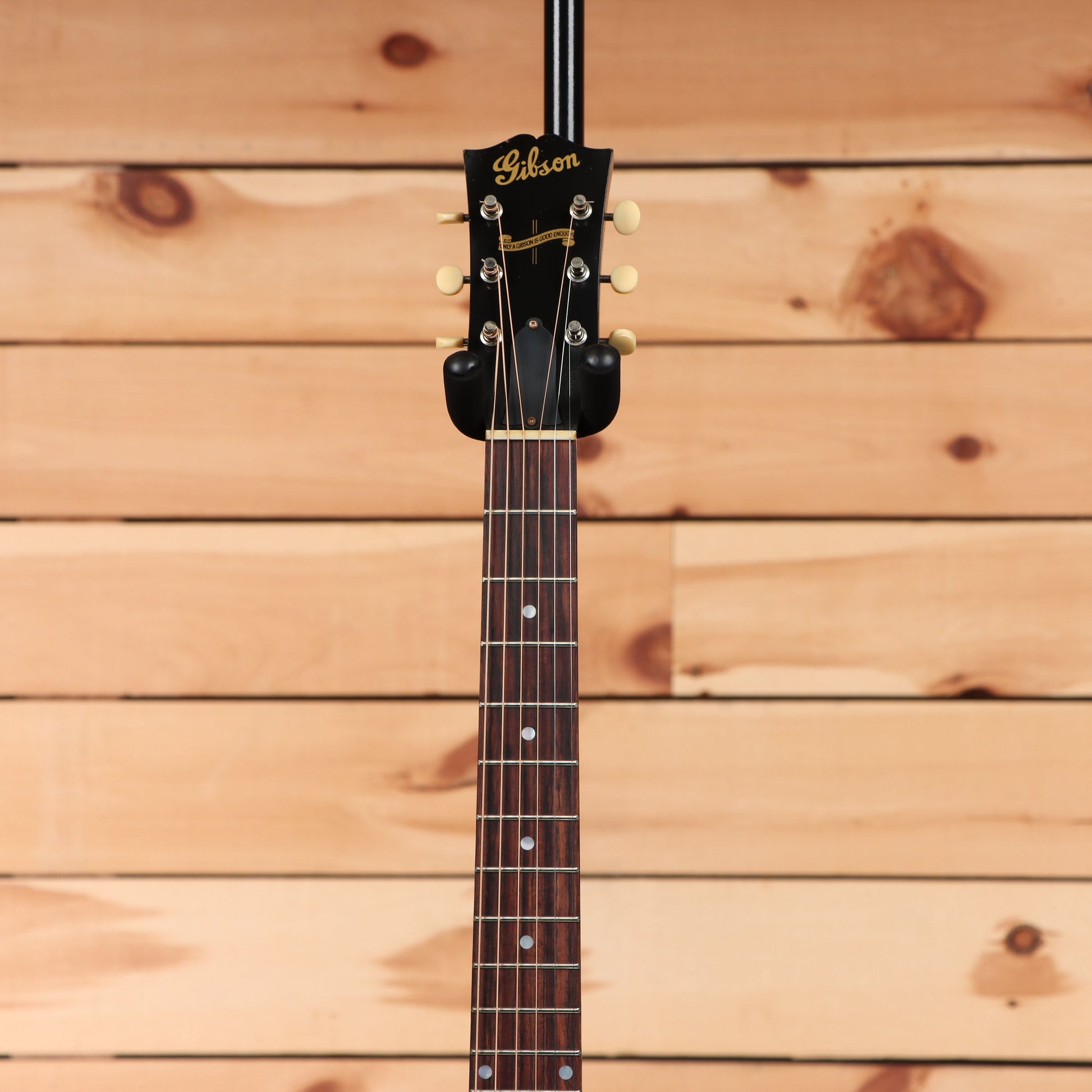 Gibson 1942 Banner J-45 Light Aged - Vintage Sunburst Light Aged