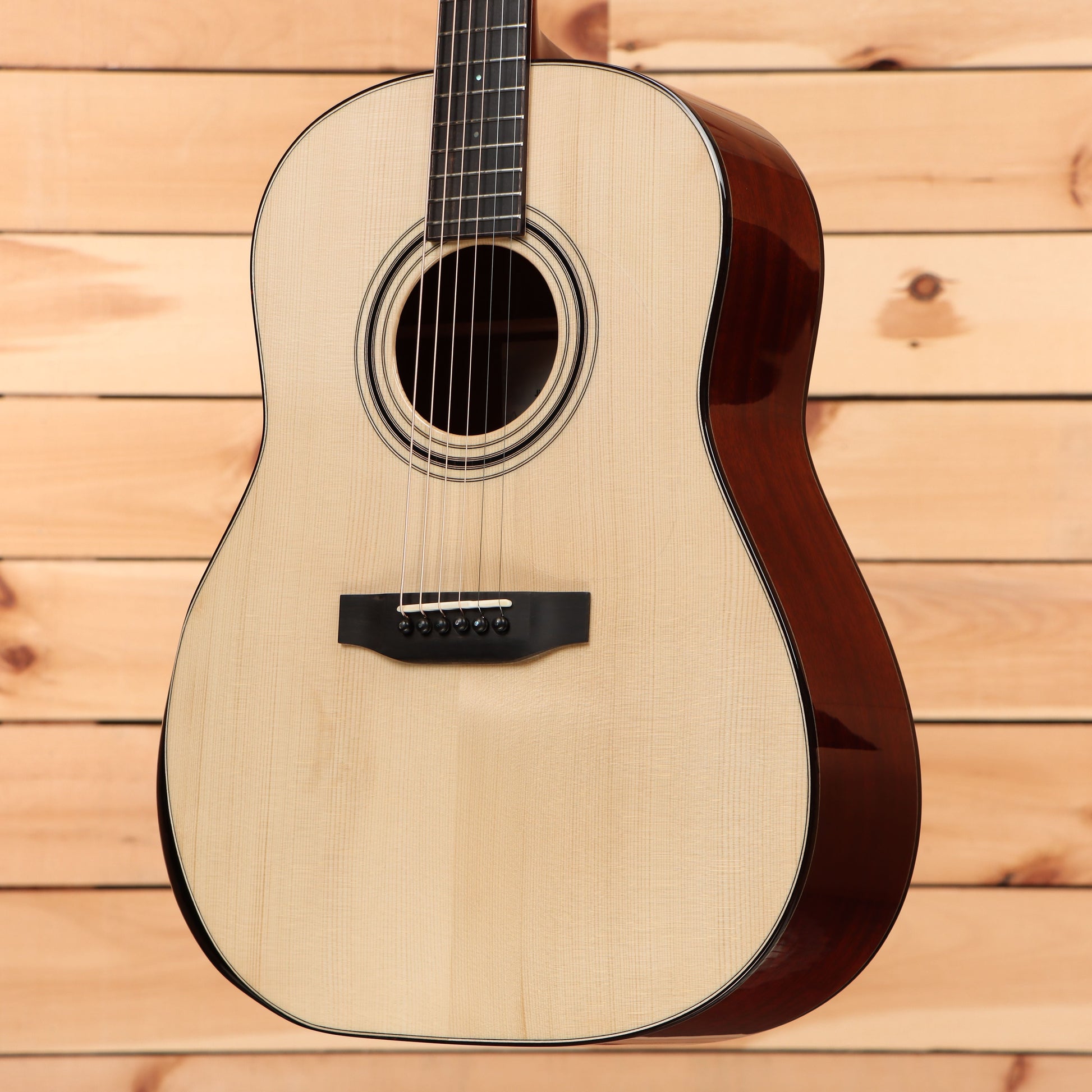 Gallagher Jim Hurst Signature - Natural