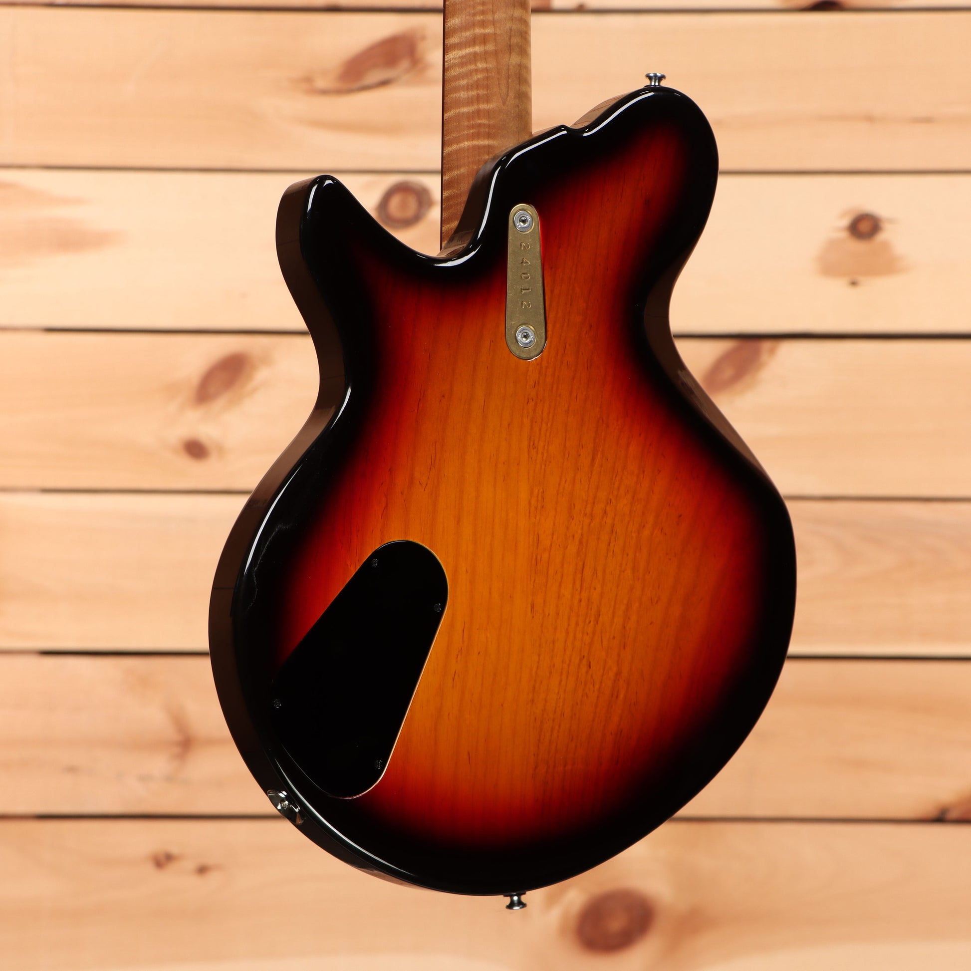 Eastman D'Ambrosio Offset '64 - 3 Color Sunburst