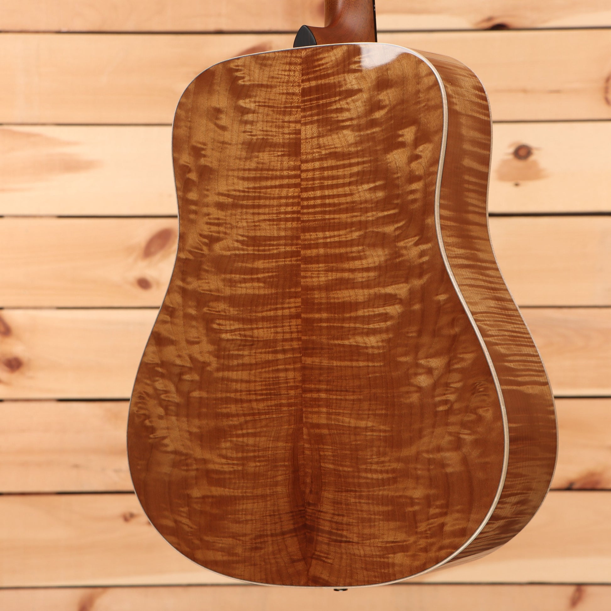 Boucher GR-SG-162-T - Natural