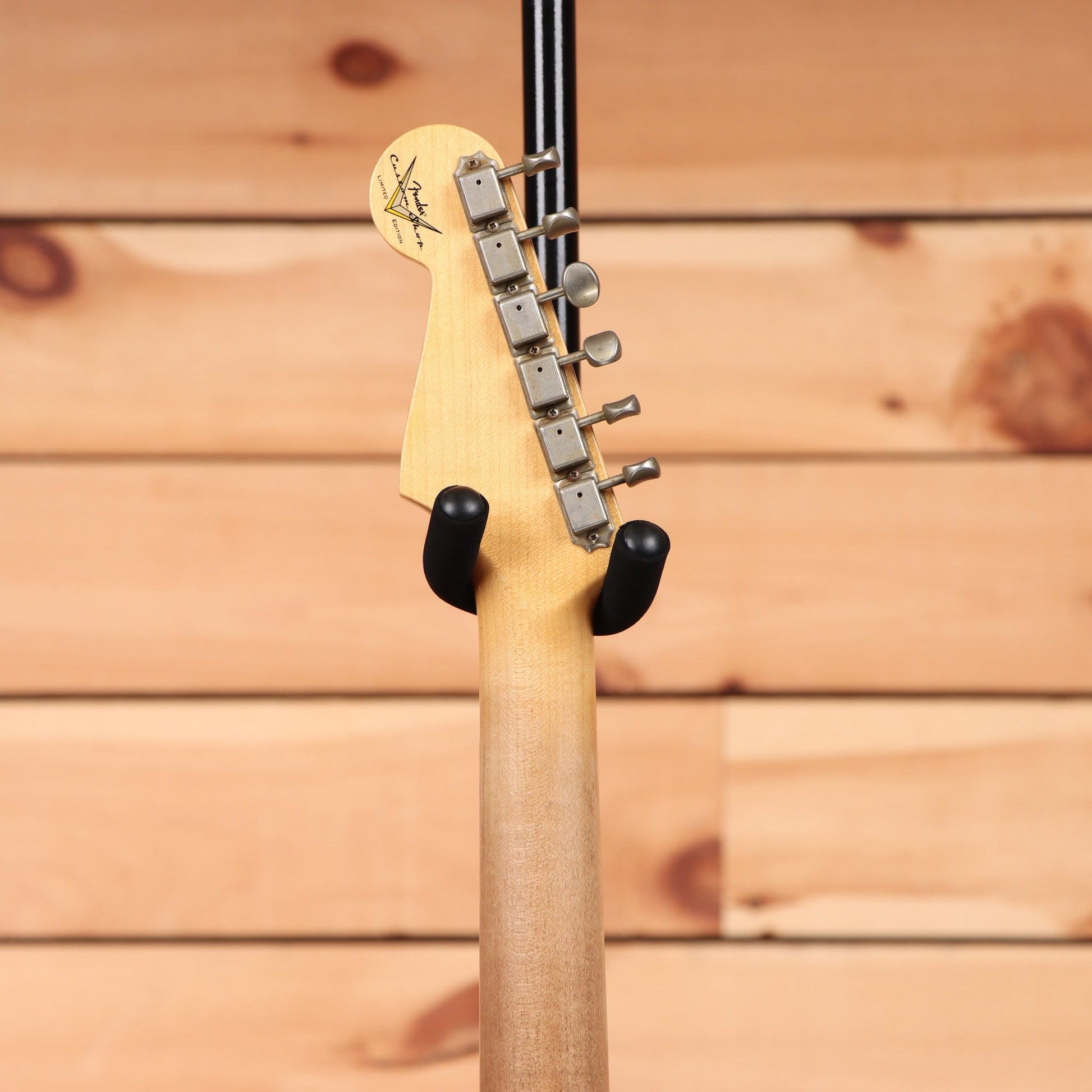Fender Custom Shop Limited Postmodern Strat Relic - Aged Olympic White