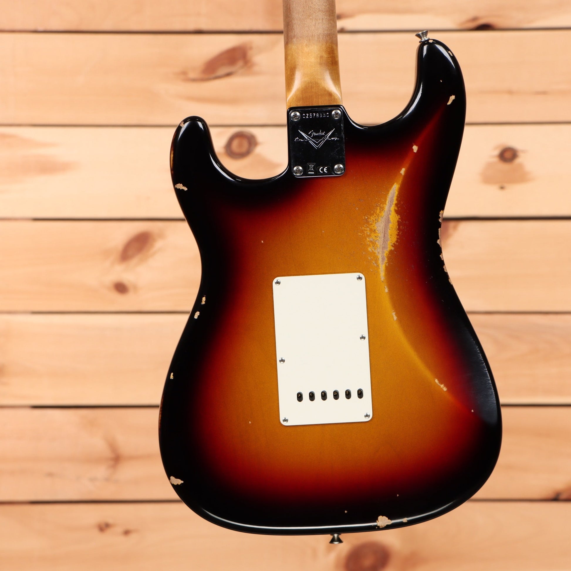 Fender Custom Shop Late 1962 Stratocaster Relic - 3 Color Sunburst
