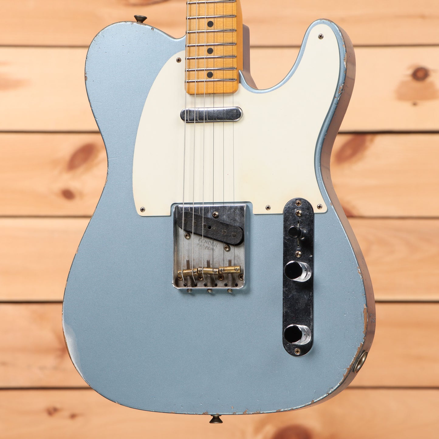 Fender Custom Shop Limited Masterbuilt Greg Fessler 1958 Telecaster Relic - Ice Blue Metallic