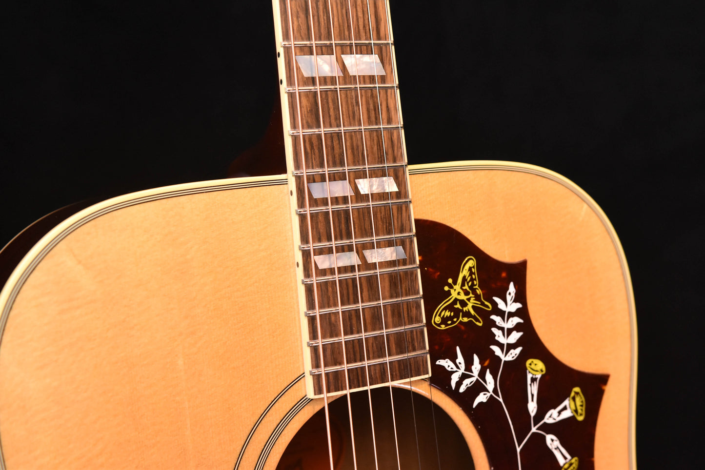 Gibson Hummingbird Original Antique Natural Finish Acoustic Guitar
