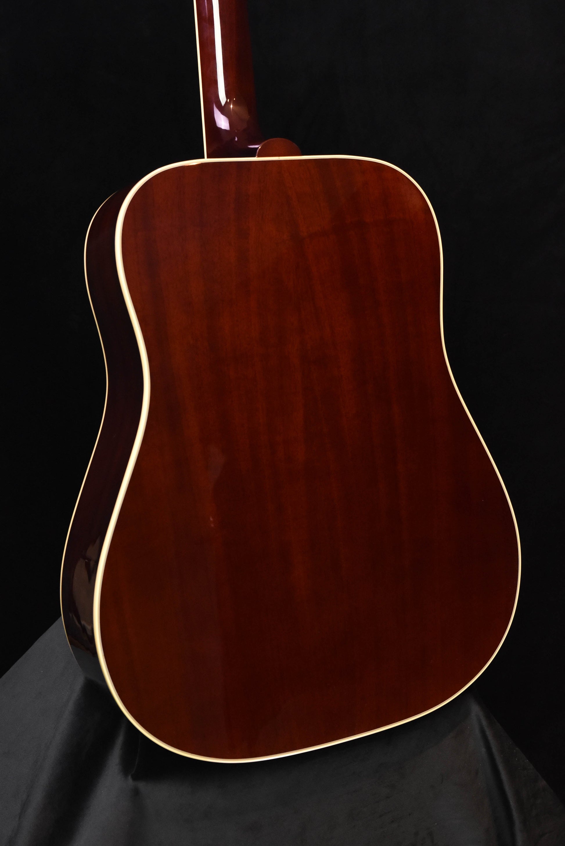 Gibson Hummingbird Original Antique Natural Finish Acoustic Guitar