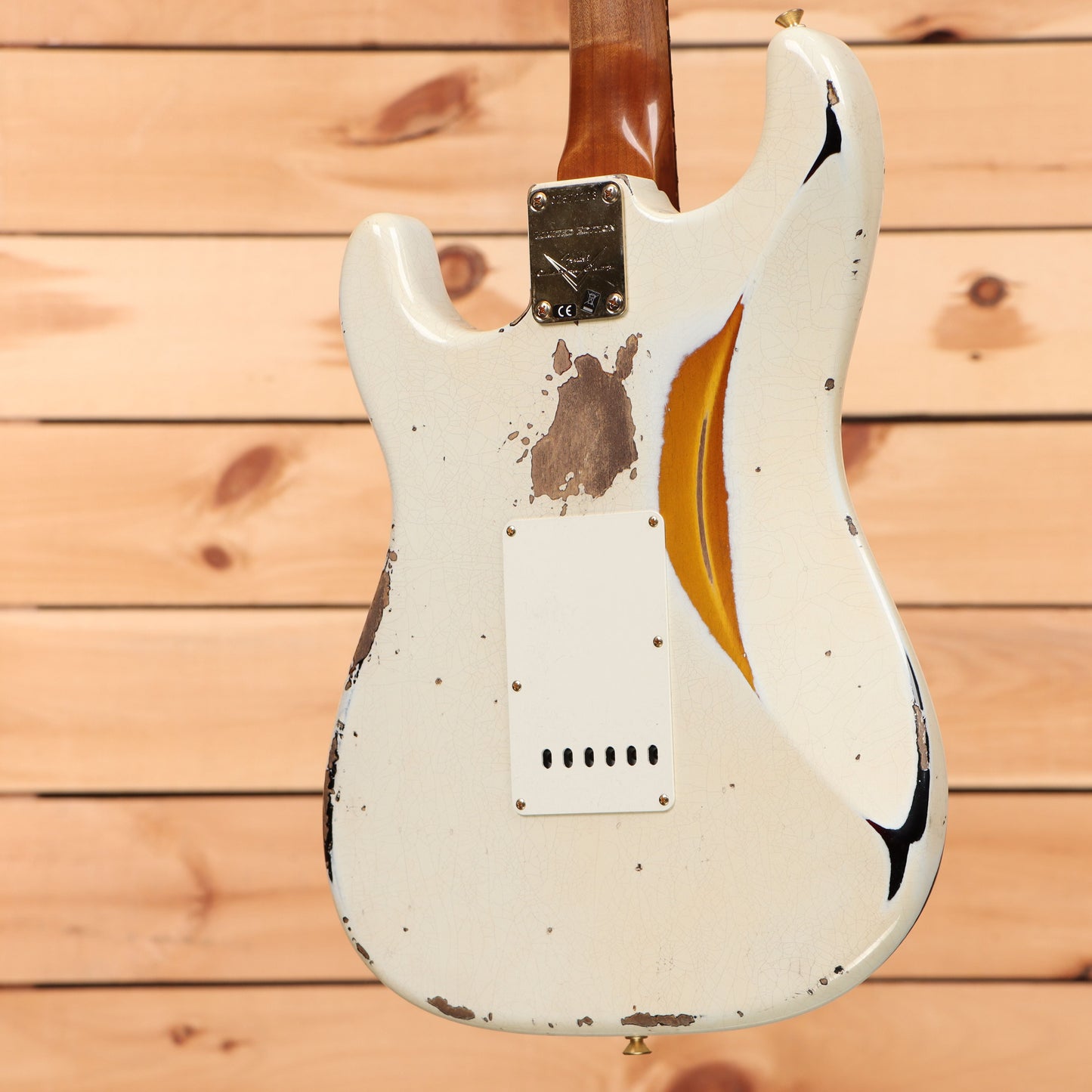 Fender Custom Shop Limited 1962 Stratocaster Heavy Relic - Aged Olympic White Over 3 Color Sunburst