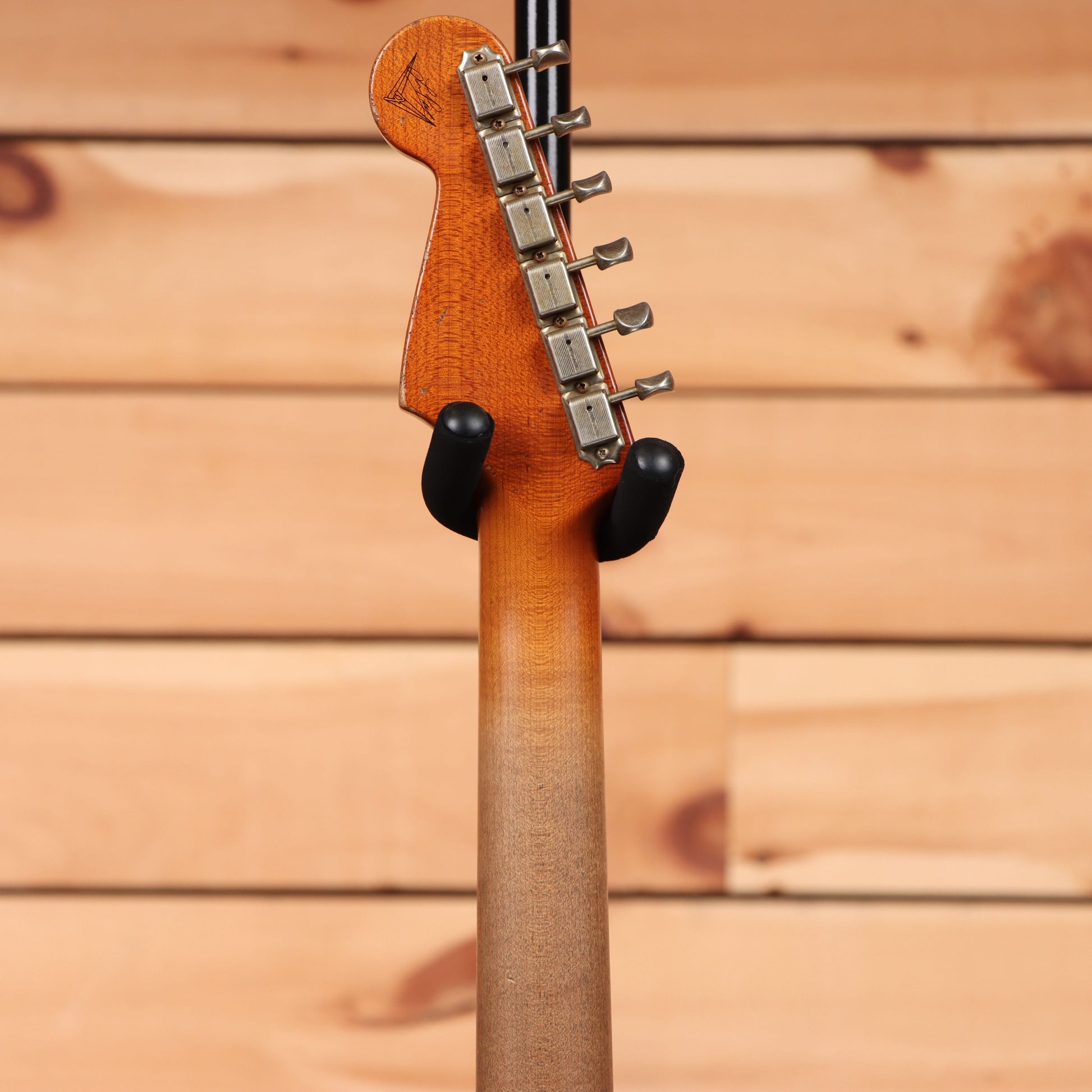Fender Custom Shop Limited Levi Perry Masterbuilt 1962 Heavy Relic Stratocaster - Super Aged Firemist Silver