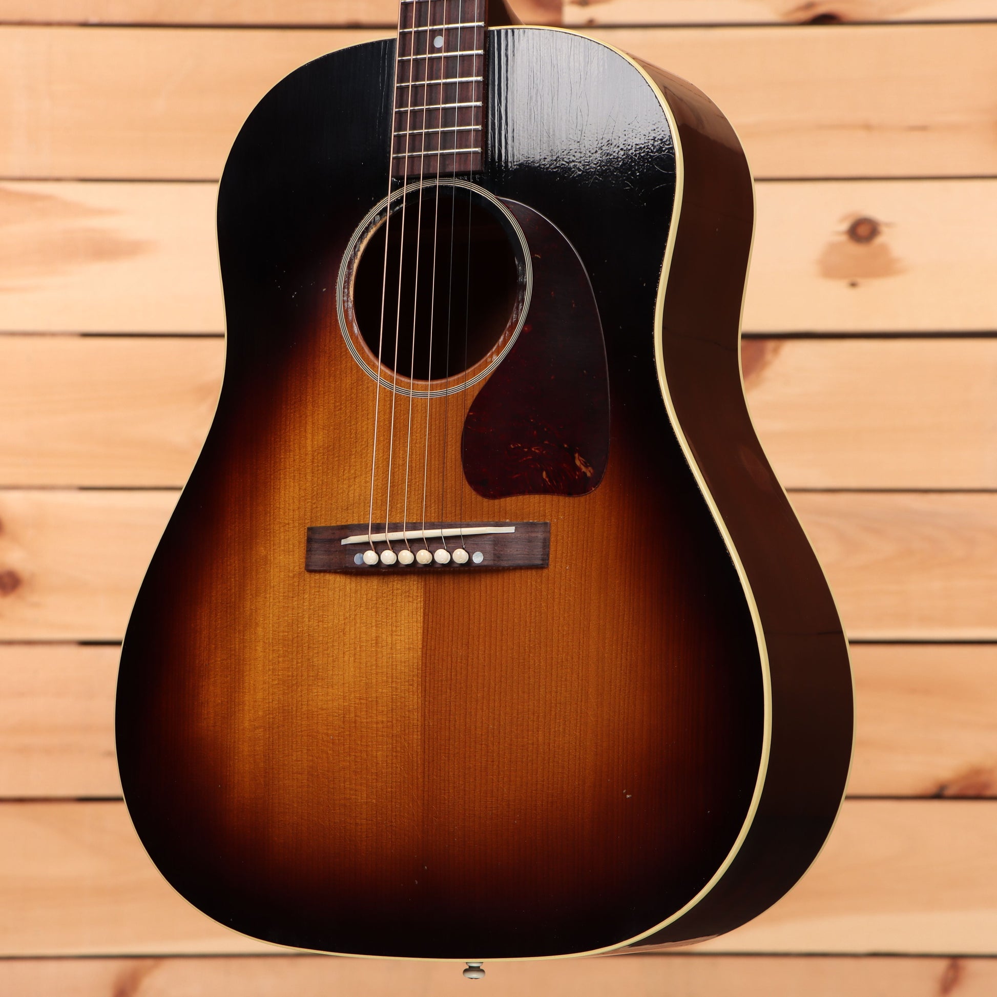Gibson 1942 Banner J-45 Light Aged - Vintage Sunburst