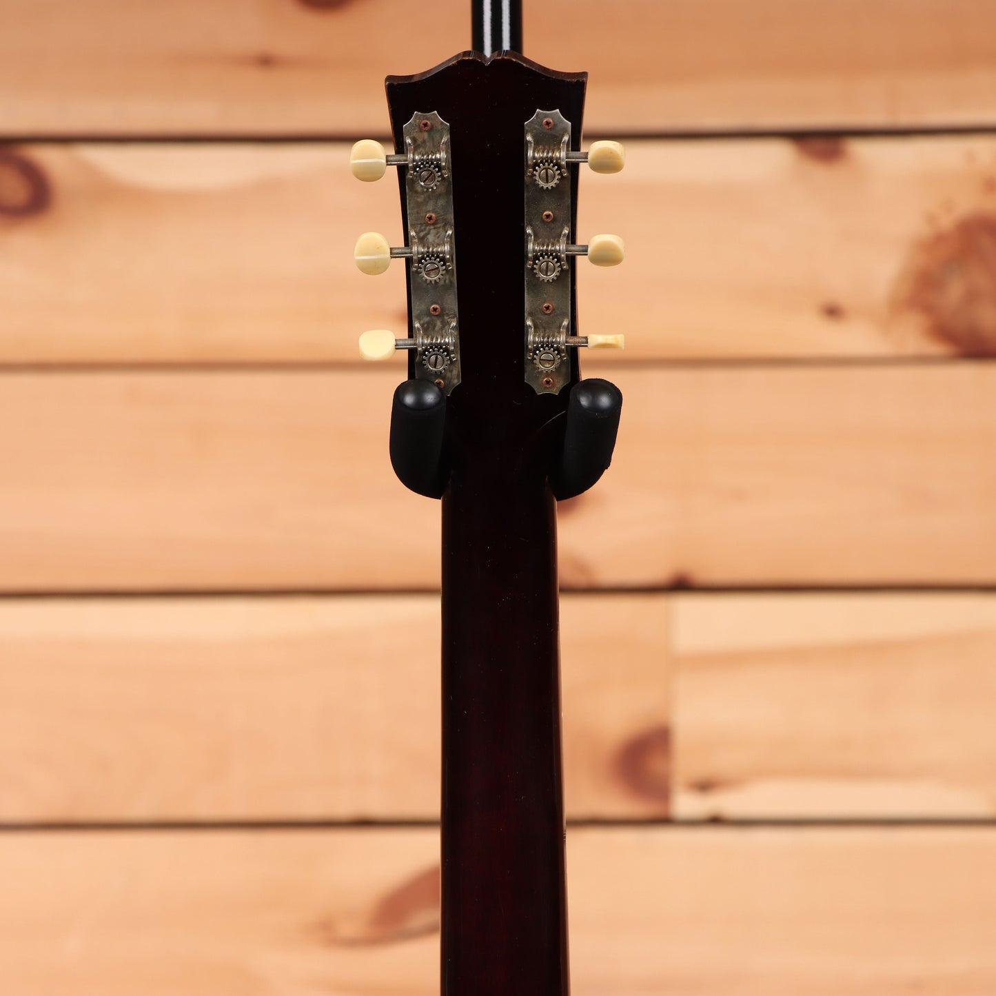 Gibson 1942 Banner J-45 Light Aged - Vintage Sunburst