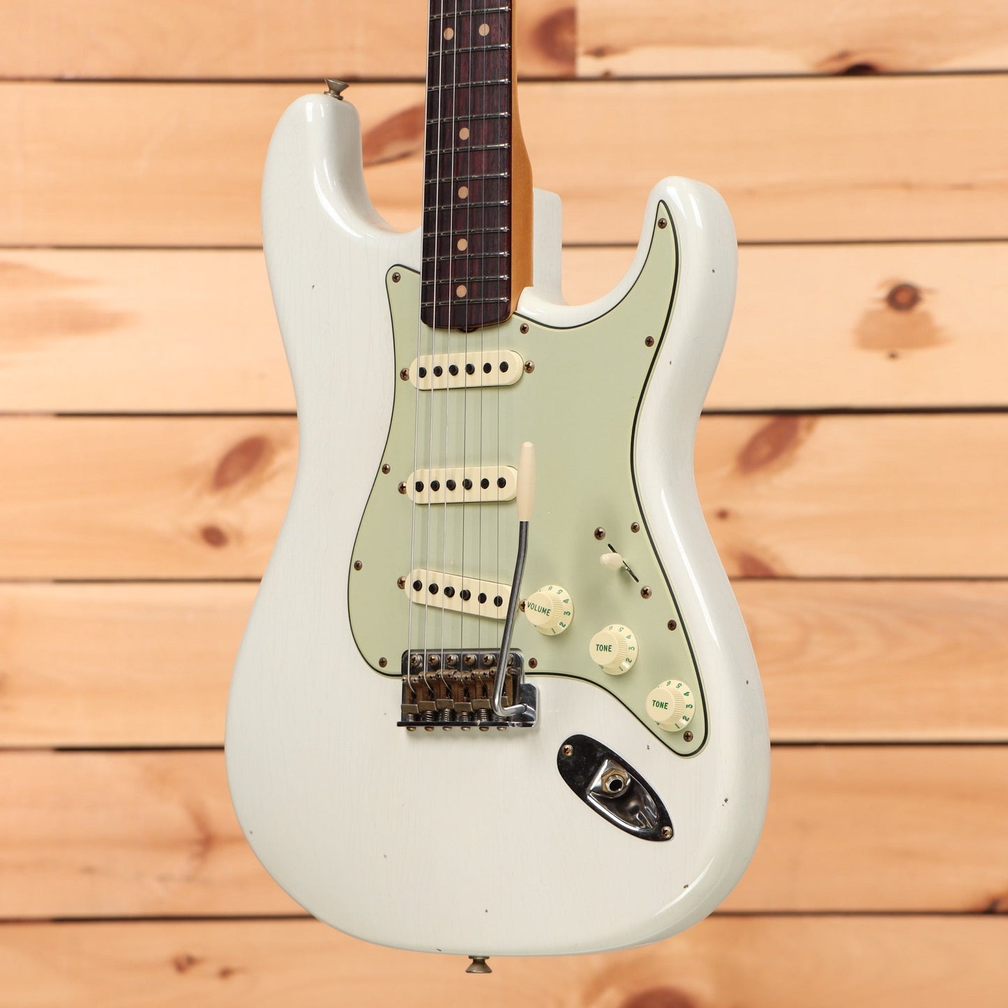 Fender Custom Shop 1964 Stratocaster Journeyman Relic - Aged Olympic White