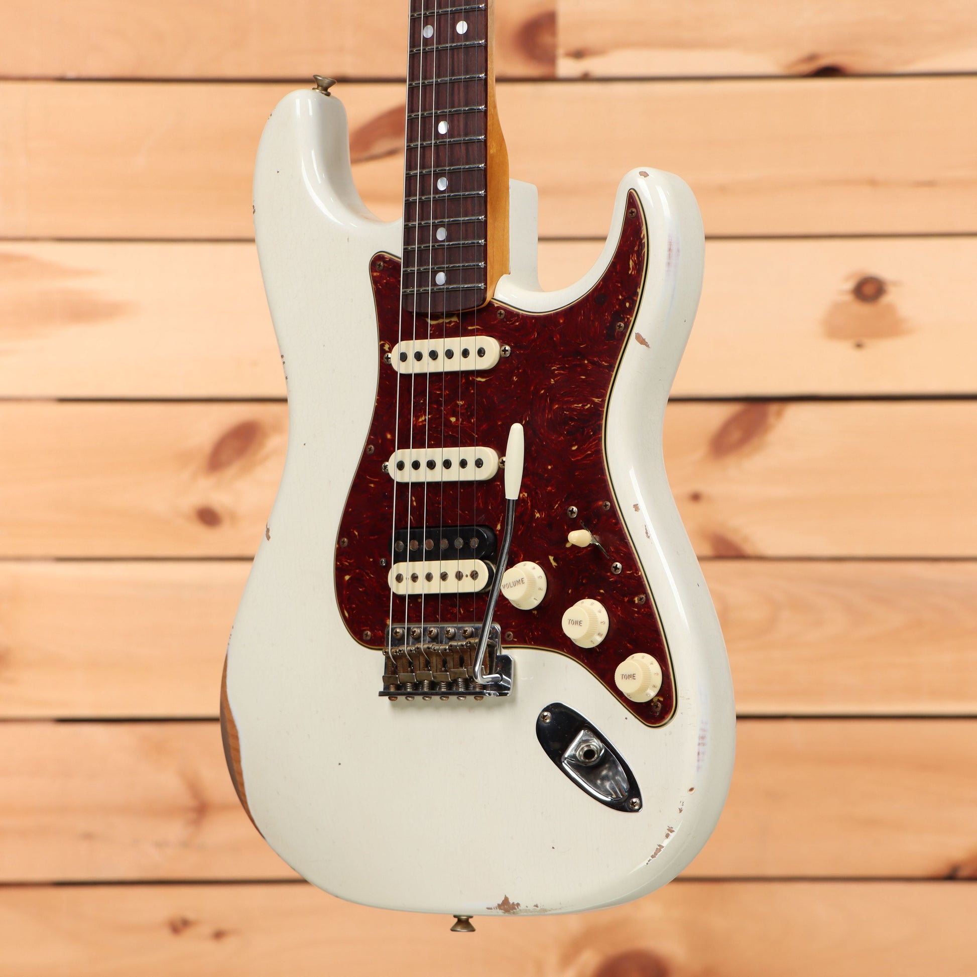 Fender Custom Shop Limited 1967 Stratocaster HSS Relic - Aged Olympic White