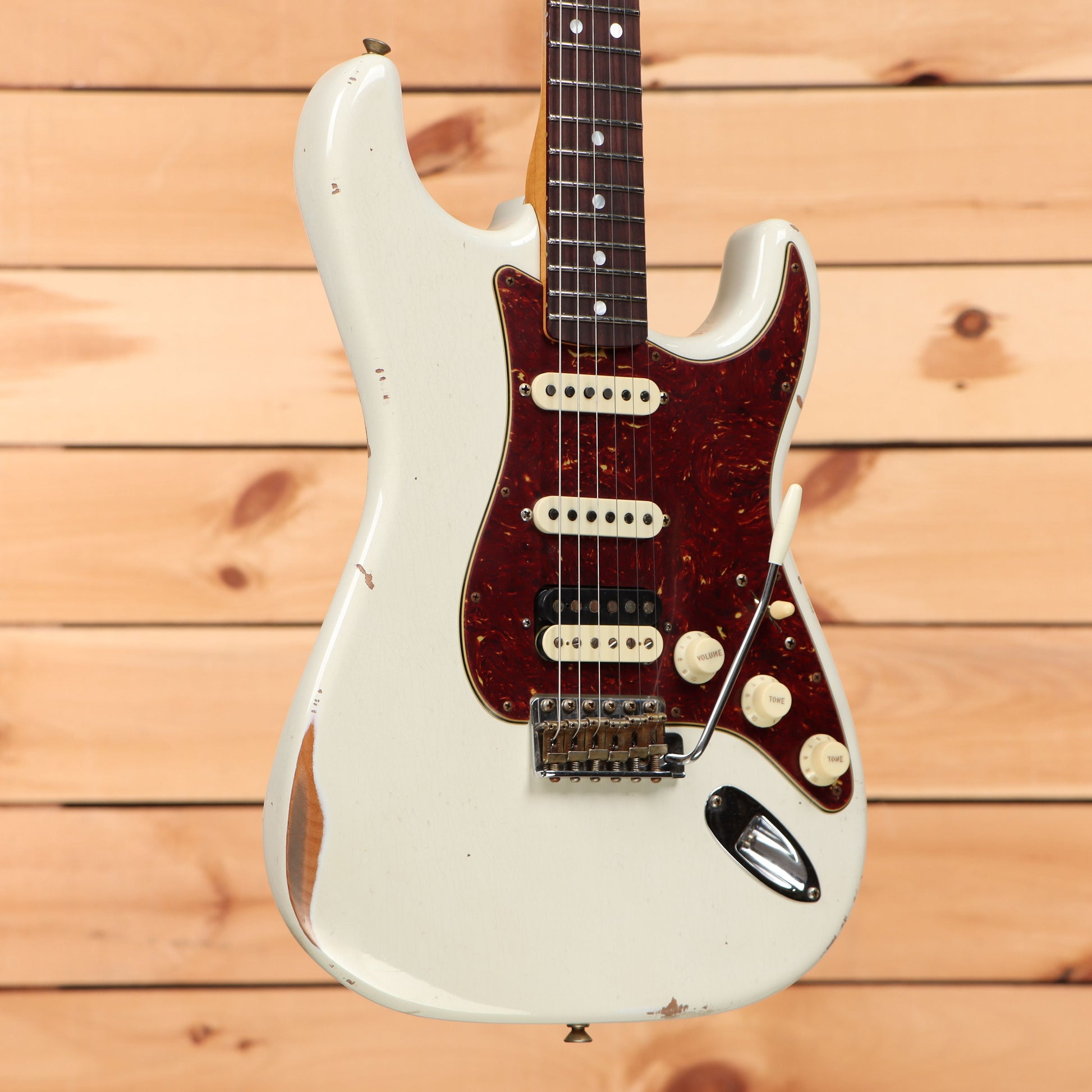 Fender Custom Shop Limited 1967 Stratocaster HSS Relic - Aged Olympic White