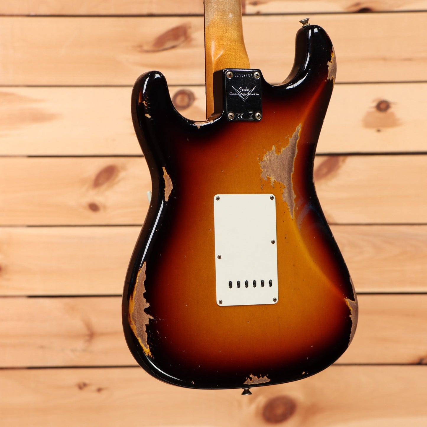 Fender Custom Shop 1961 Stratocaster Heavy Relic - Super Faded Aged 3 Tone Sunburst