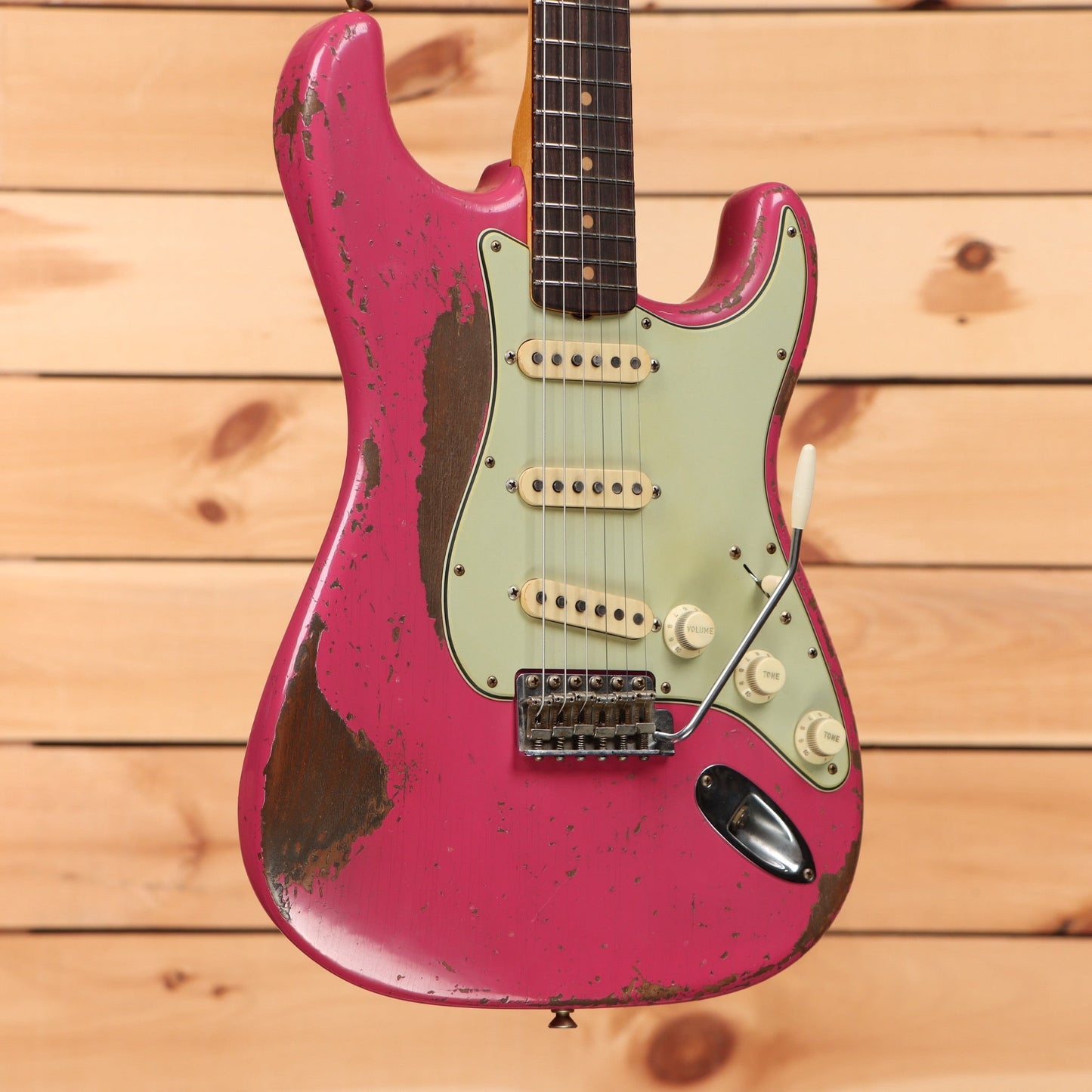 Fender Custom Shop Limited Greg Fessler Masterbuilt 1963 Stratocaster Relic - Faded Dakota Red