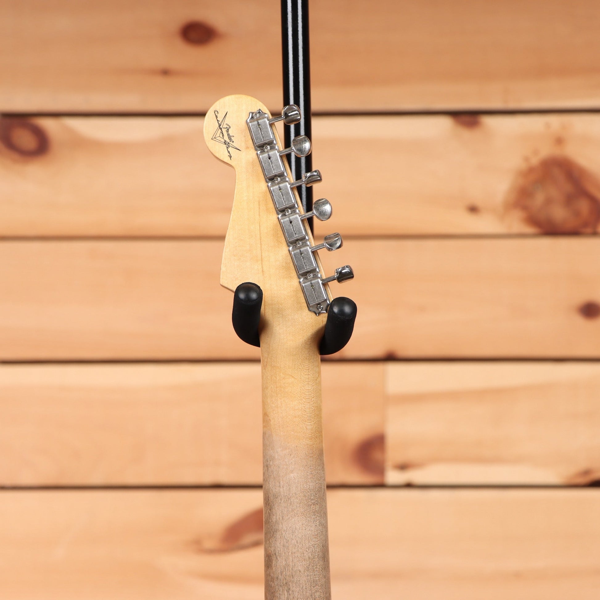 Fender Custom Shop Righteous Reissue Late 1962 Stratocaster Relic - Aged Midnight Purple