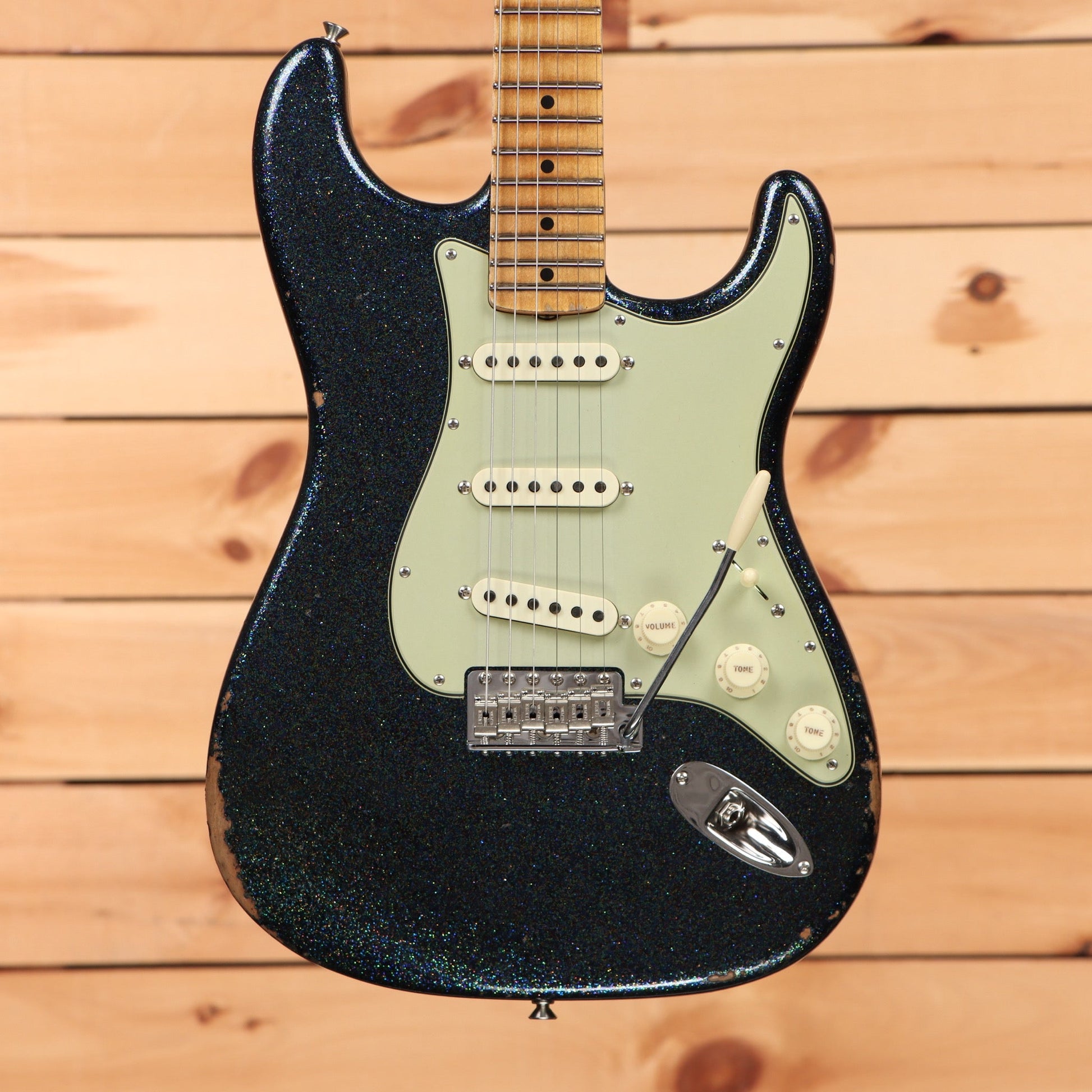 Fender Custom Shop Righteous Reissue Late 1962 Stratocaster Relic - Aged Holoflake - Maple