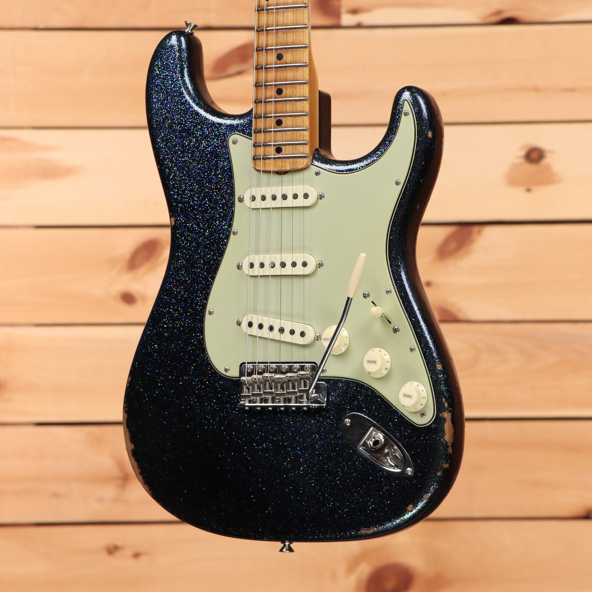 Fender Custom Shop Righteous Reissue Late 1962 Stratocaster Relic - Aged Holoflake - Maple