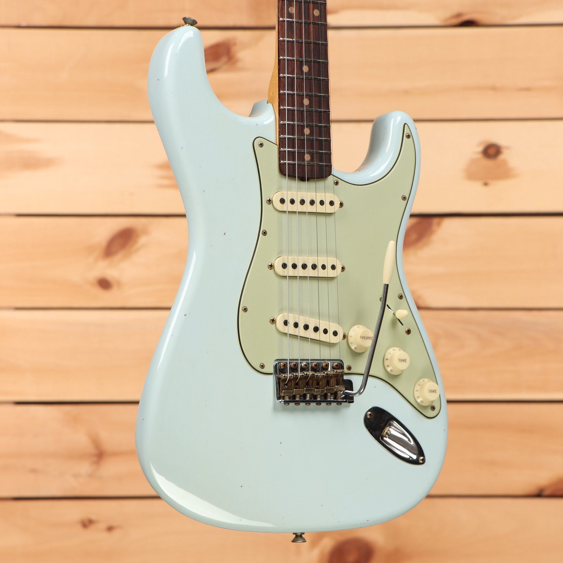 Fender Custom Shop 1959 Stratocaster Journeyman Relic - Super Faded/Aged Sonic Blue