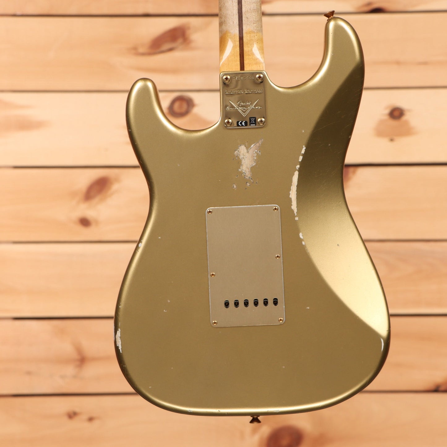 Fender Custom Shop Limited 1955 Bone Tone Stratocaster Relic - Aged HLE Gold